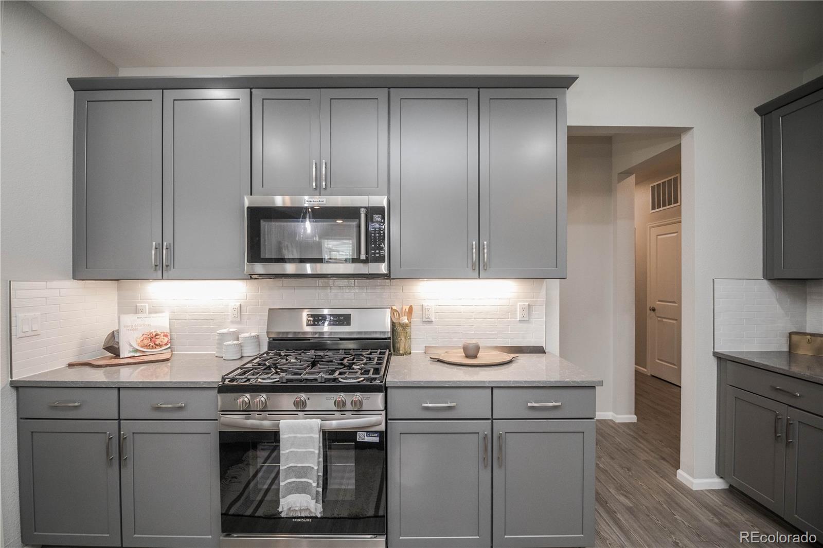 MLS Image #5 for 17344 w 94th avenue,arvada, Colorado