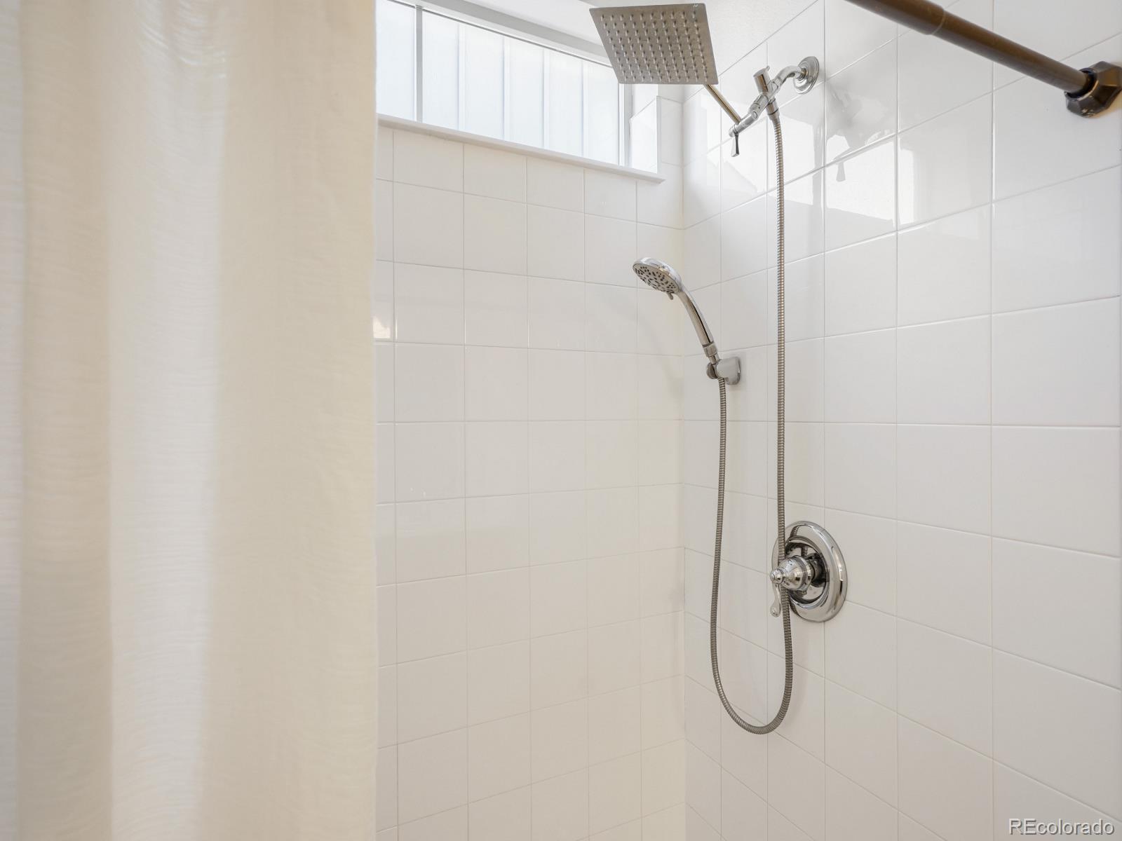 MLS Image #21 for 26717 e maple avenue,aurora, Colorado