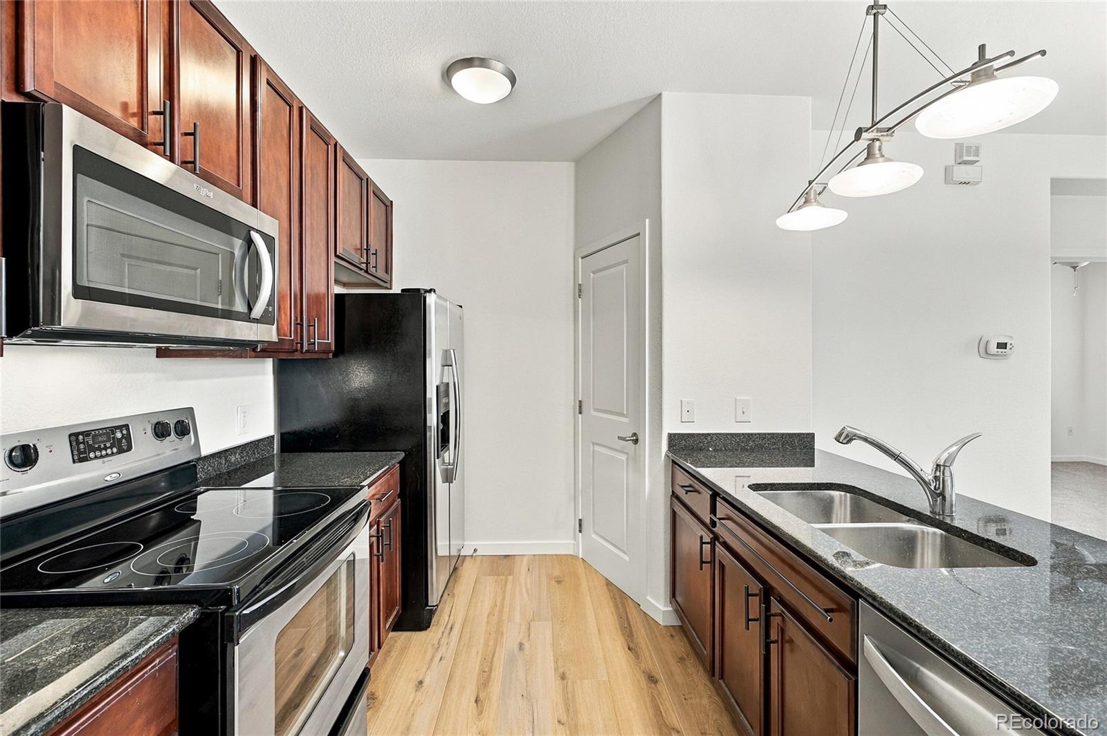 MLS Image #10 for 4100  albion street 618,denver, Colorado