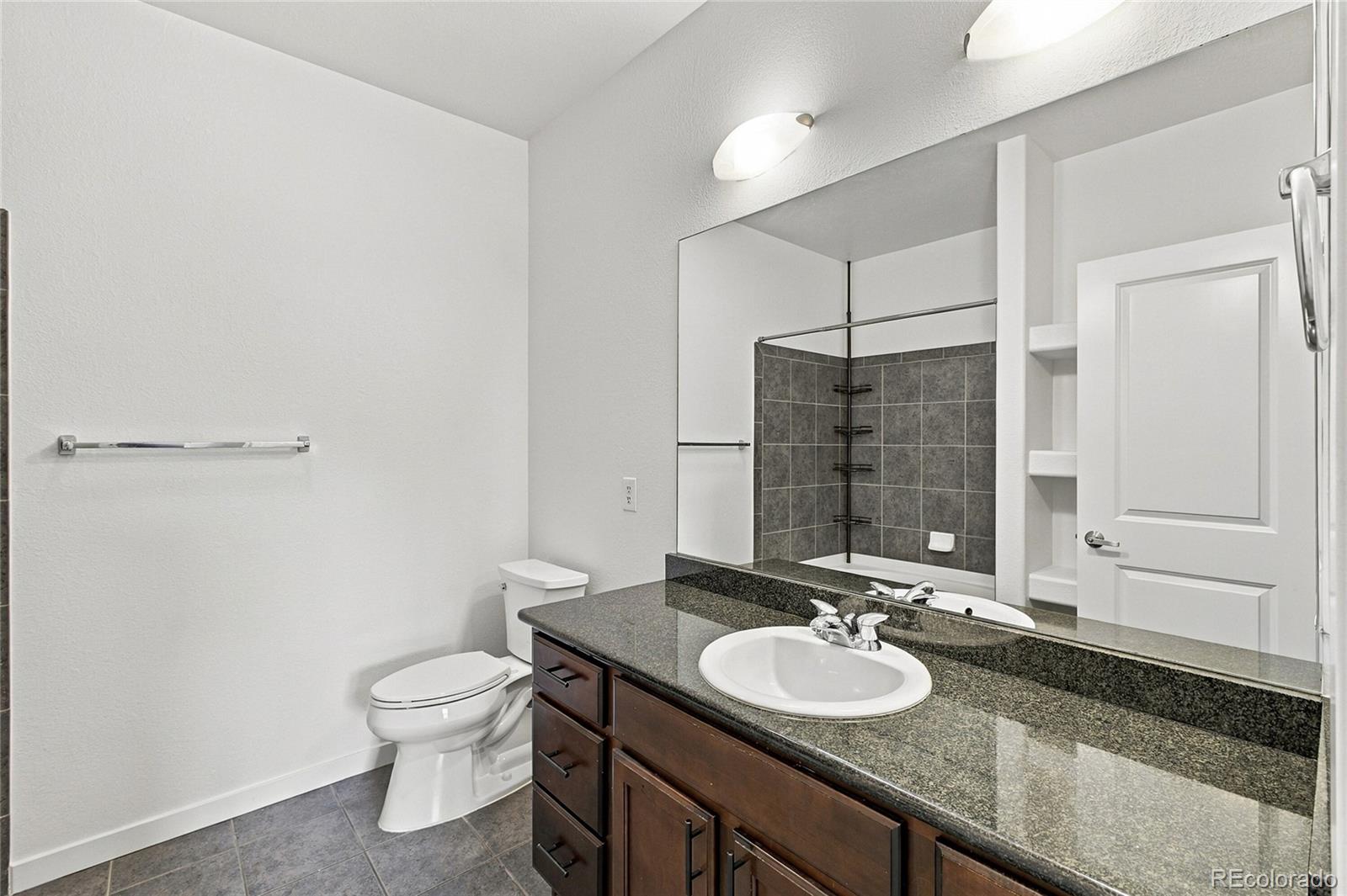 MLS Image #18 for 4100  albion street 618,denver, Colorado