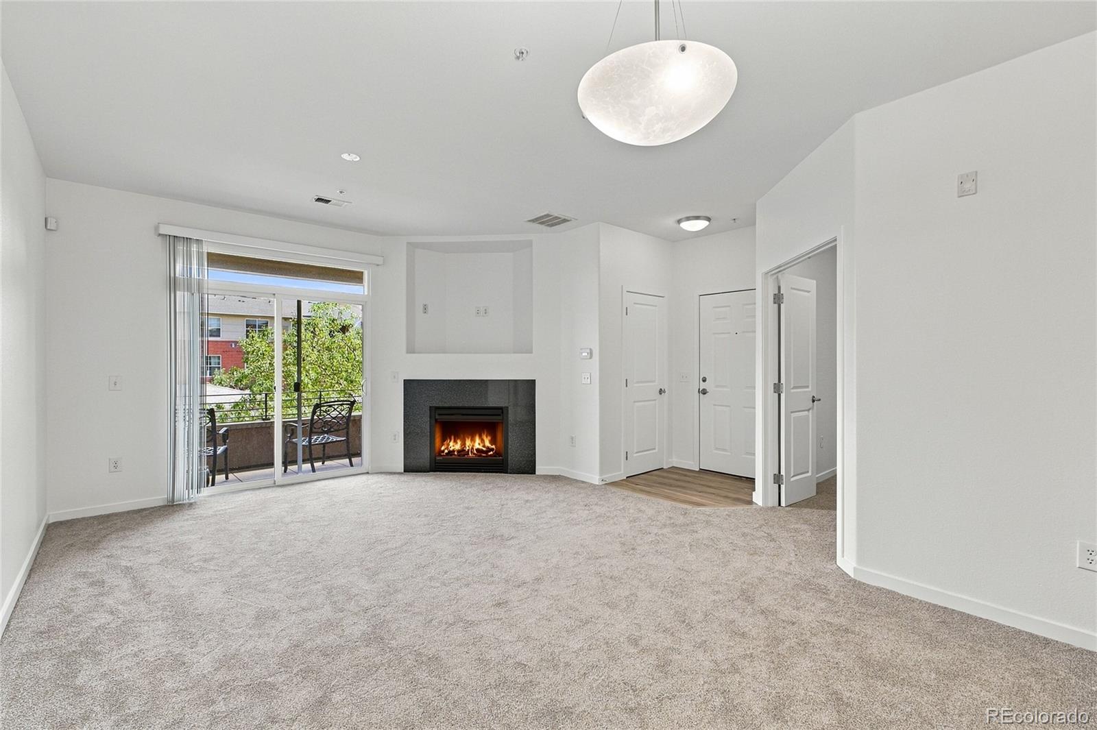 MLS Image #4 for 4100  albion street 618,denver, Colorado