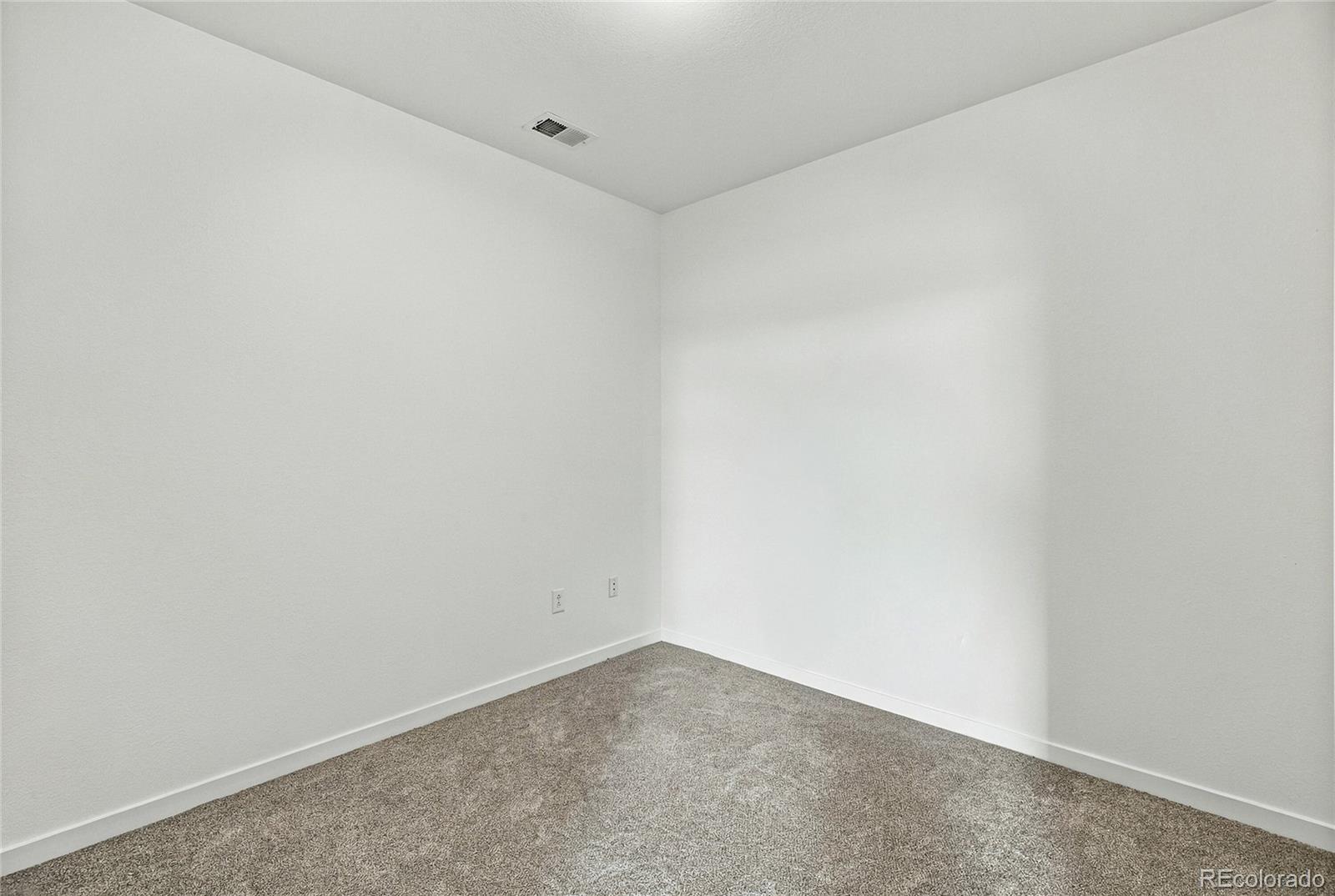 MLS Image #6 for 4100  albion street 618,denver, Colorado