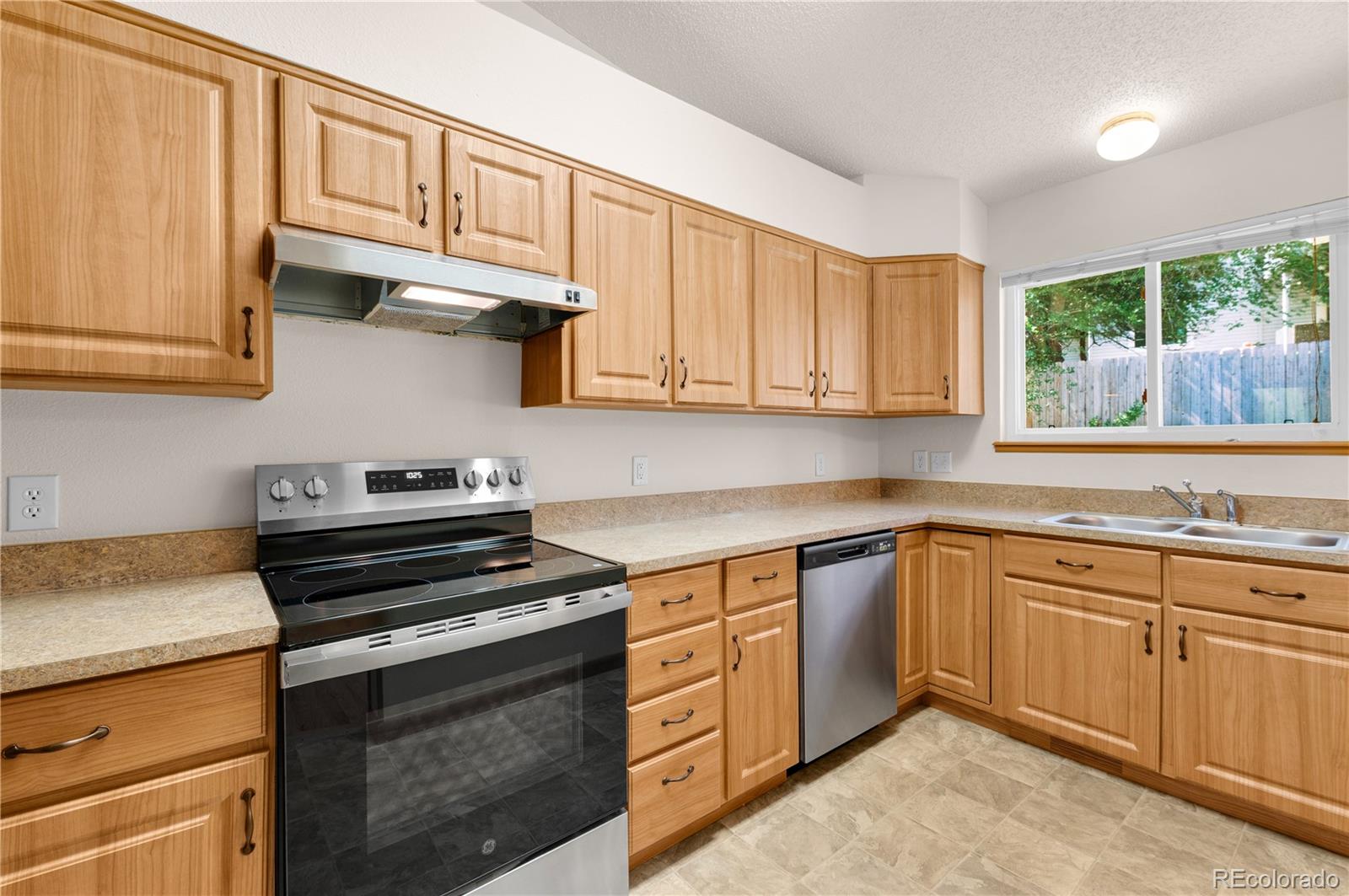 MLS Image #6 for 2667  lear drive,colorado springs, Colorado