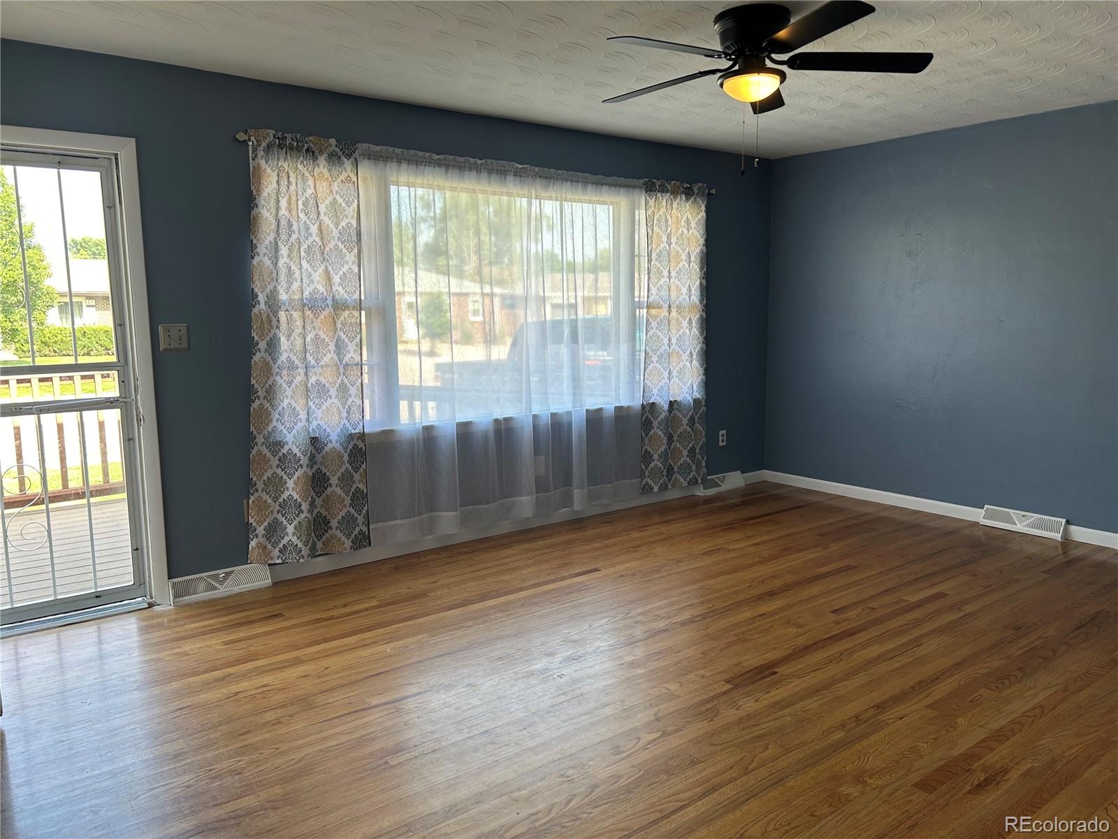 MLS Image #2 for 513  27th avenue,greeley, Colorado