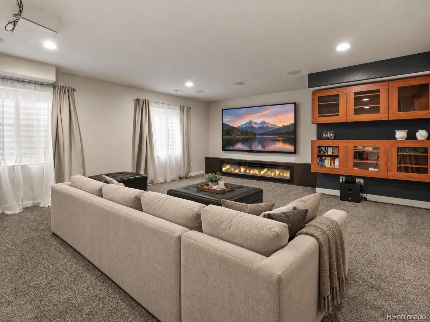 MLS Image #28 for 5565 s buchanan street,aurora, Colorado