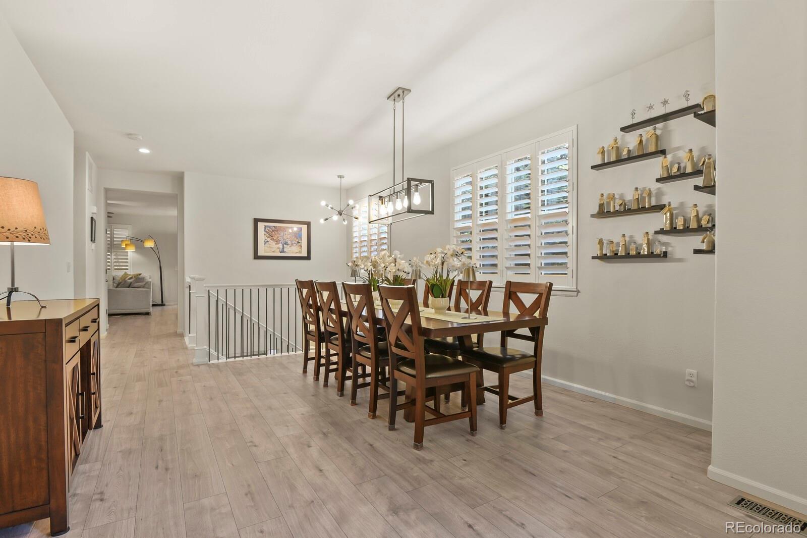 MLS Image #3 for 5565 s buchanan street,aurora, Colorado