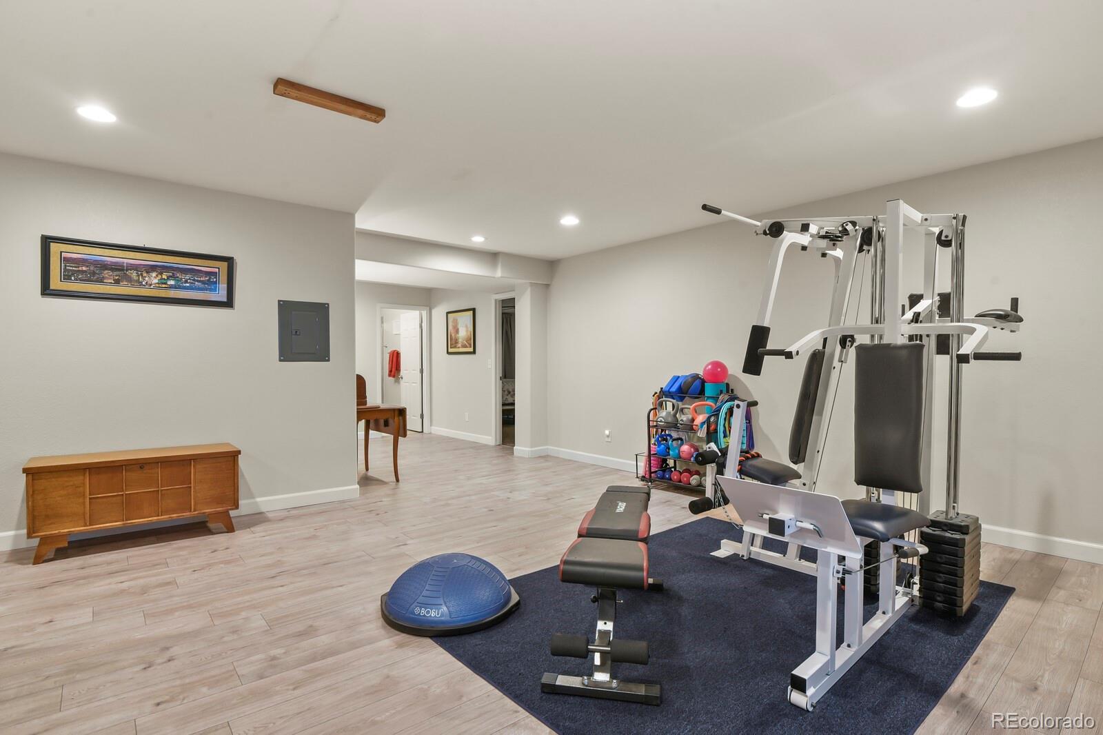 MLS Image #31 for 5565 s buchanan street,aurora, Colorado