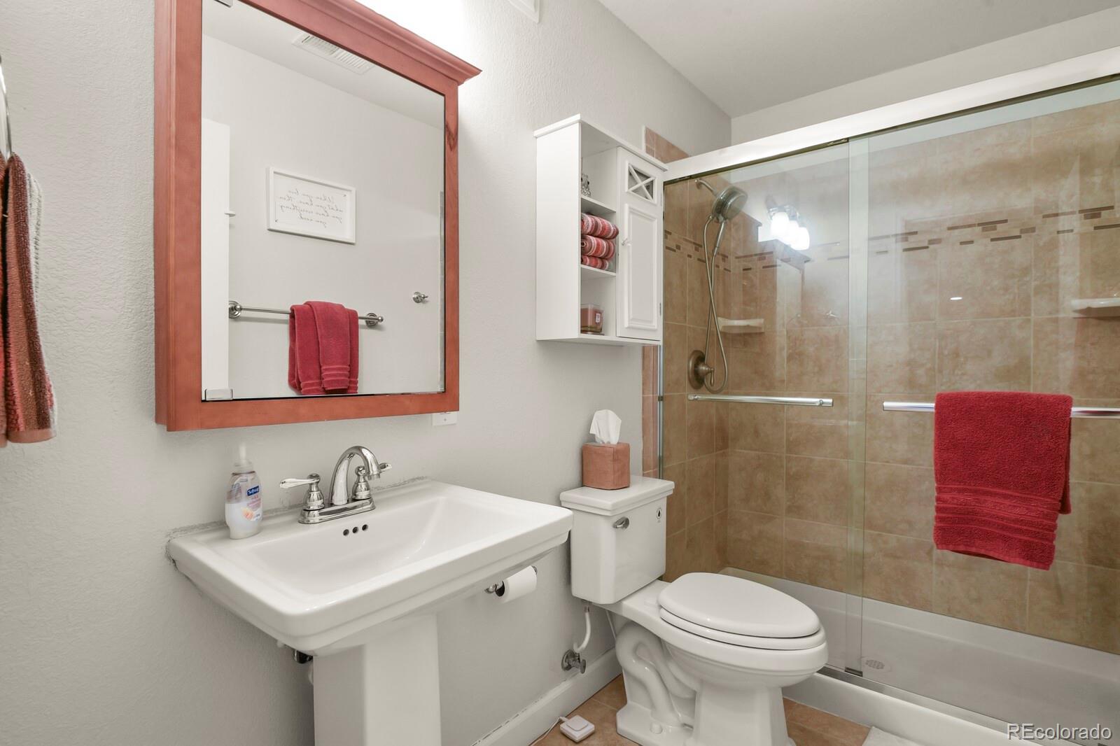 MLS Image #33 for 5565 s buchanan street,aurora, Colorado