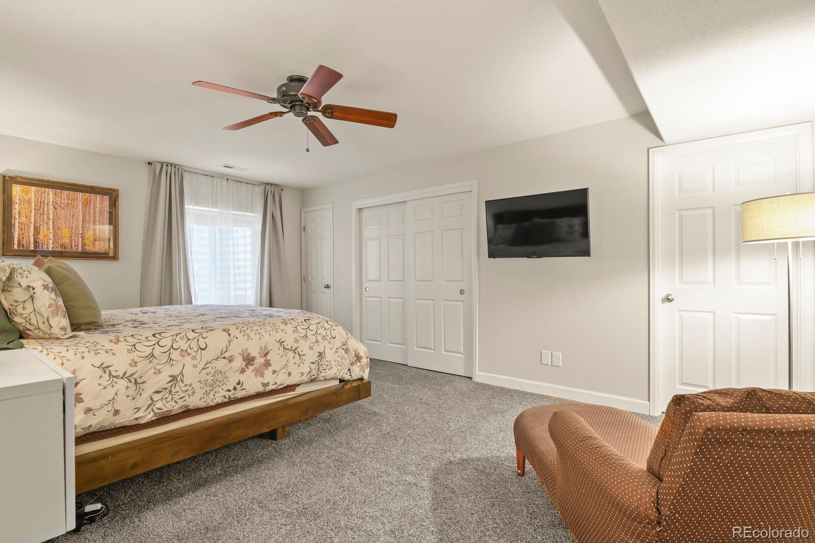 MLS Image #34 for 5565 s buchanan street,aurora, Colorado