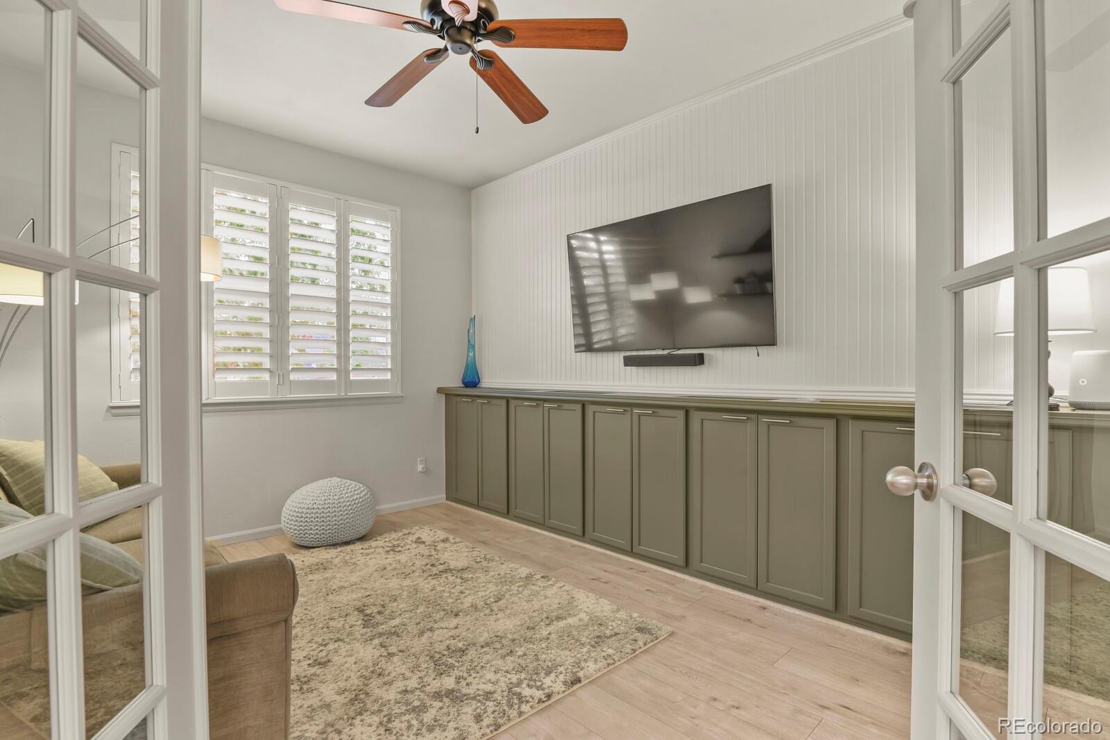 MLS Image #5 for 5565 s buchanan street,aurora, Colorado