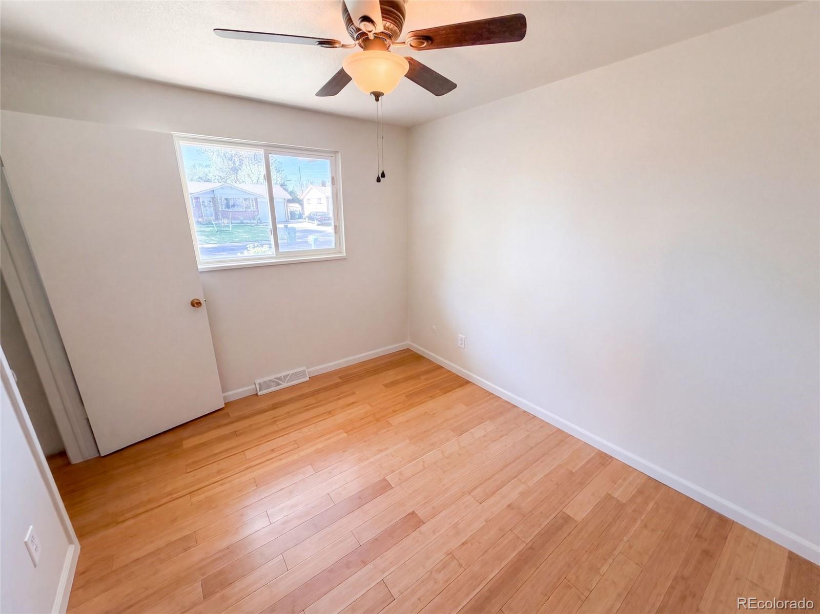 MLS Image #11 for 12129 e exposition drive,aurora, Colorado