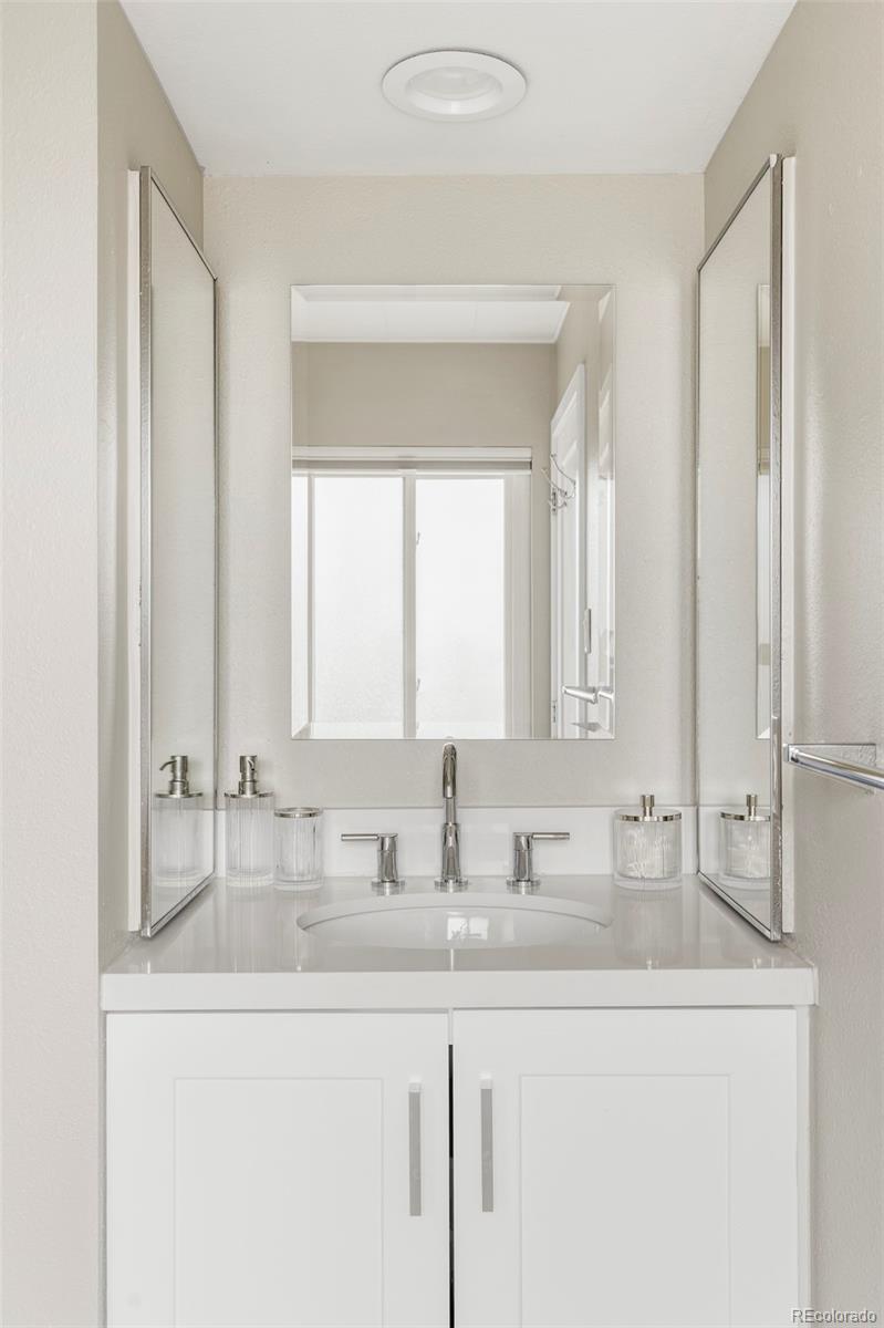 MLS Image #19 for 6943 e villanova place,denver, Colorado