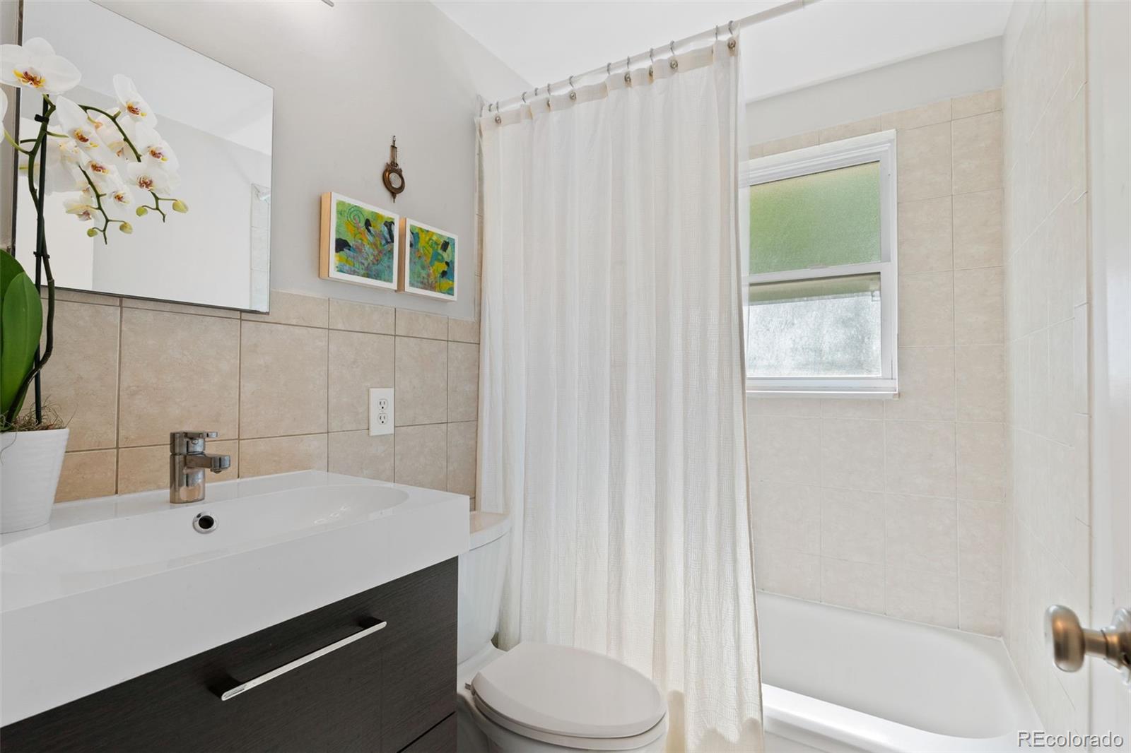 MLS Image #13 for 2475 s humboldt street,denver, Colorado