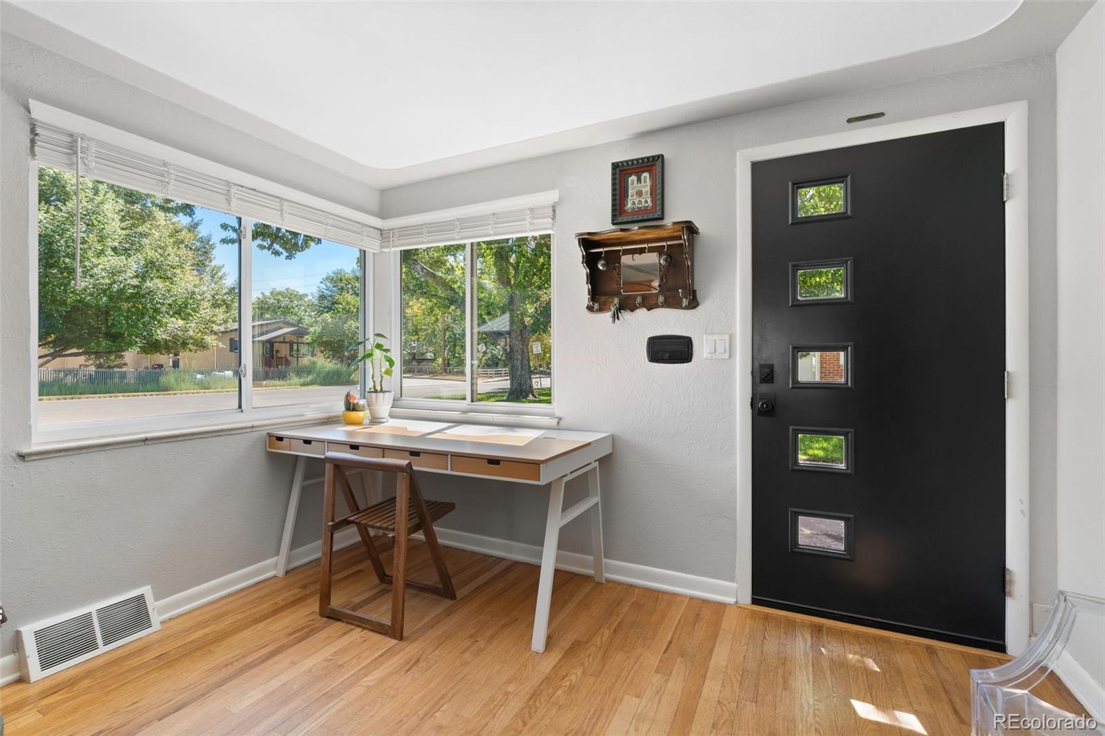 MLS Image #4 for 2475 s humboldt street,denver, Colorado