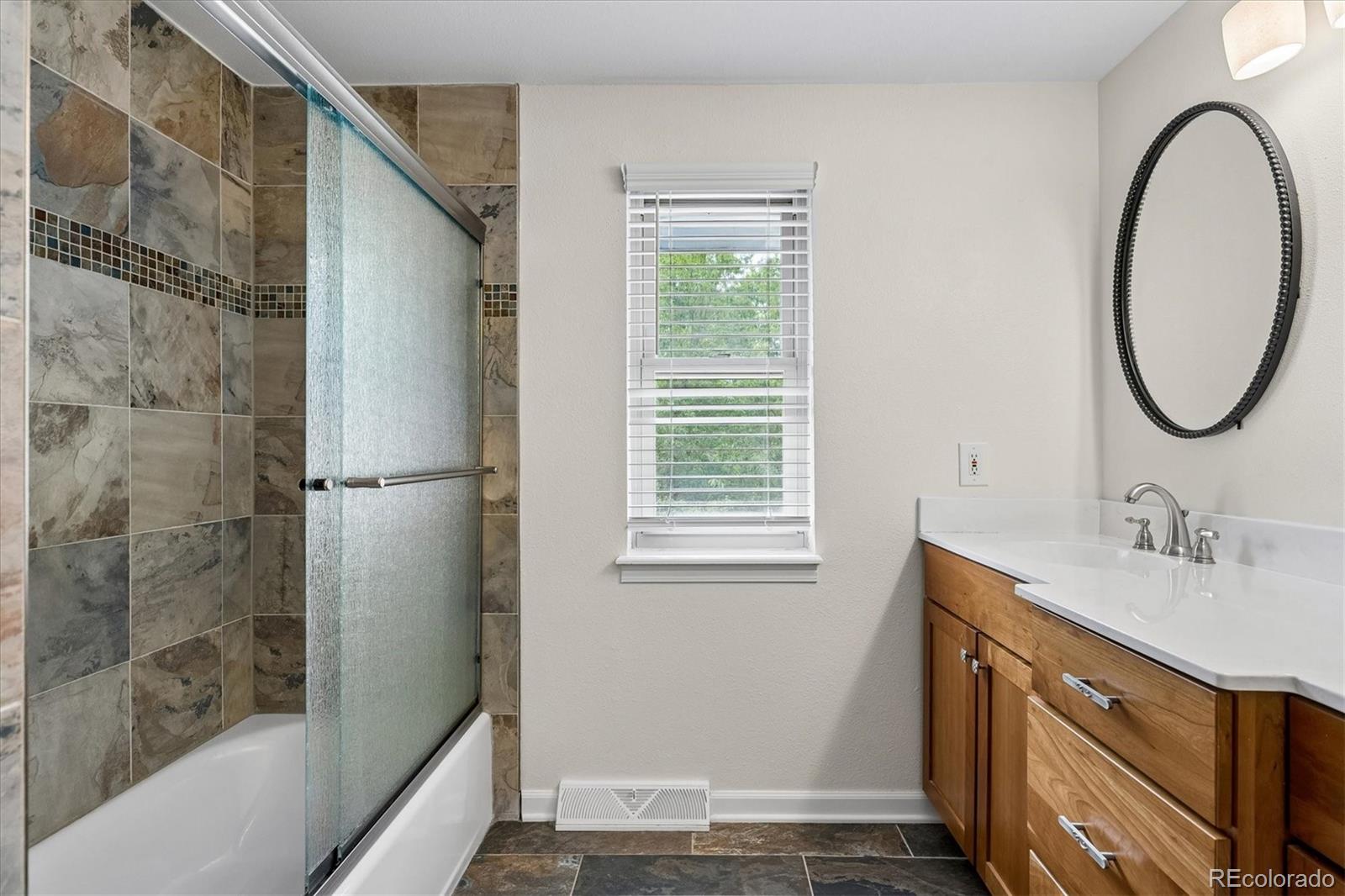 MLS Image #23 for 9722 w 87th avenue,arvada, Colorado