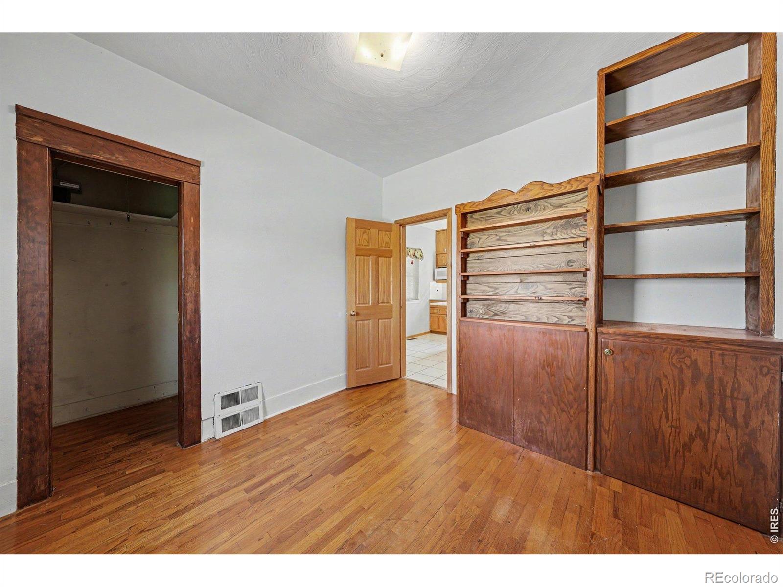 MLS Image #20 for 19290  county road 37 ,la salle, Colorado