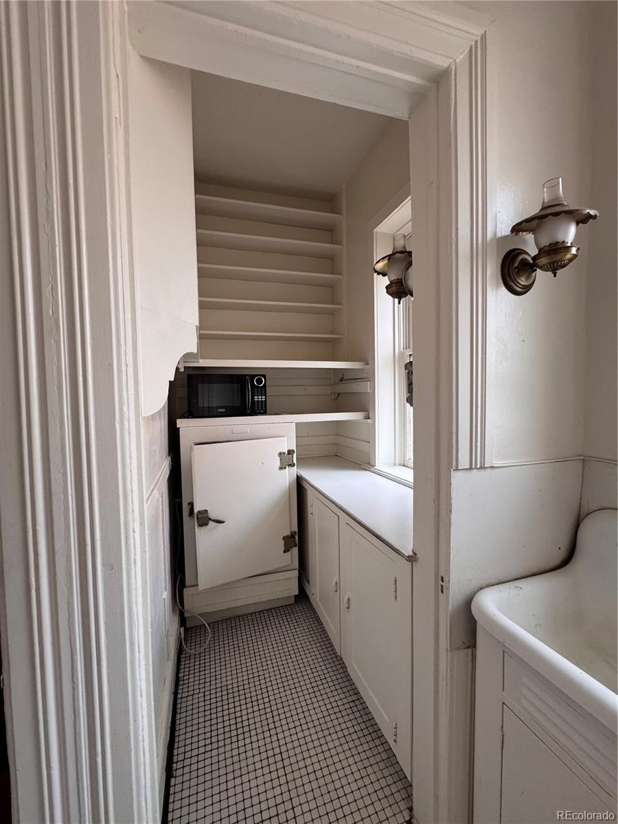 MLS Image #15 for 1516  vine street,denver, Colorado