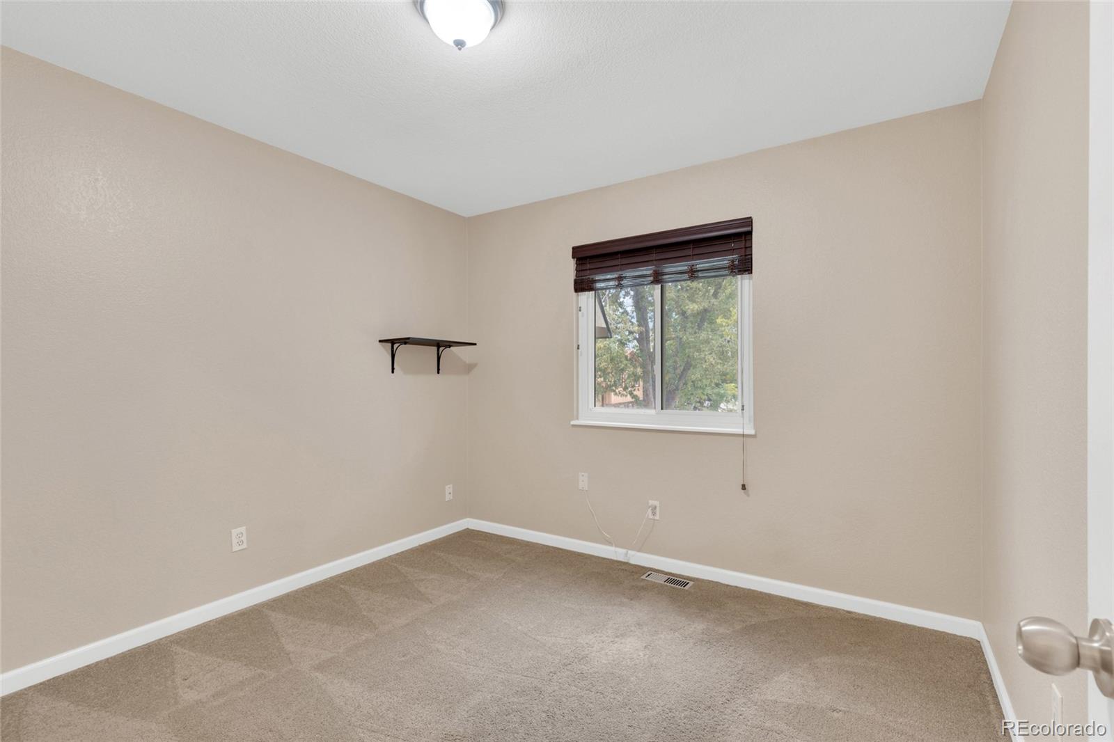 MLS Image #12 for 1706 s memphis street,aurora, Colorado