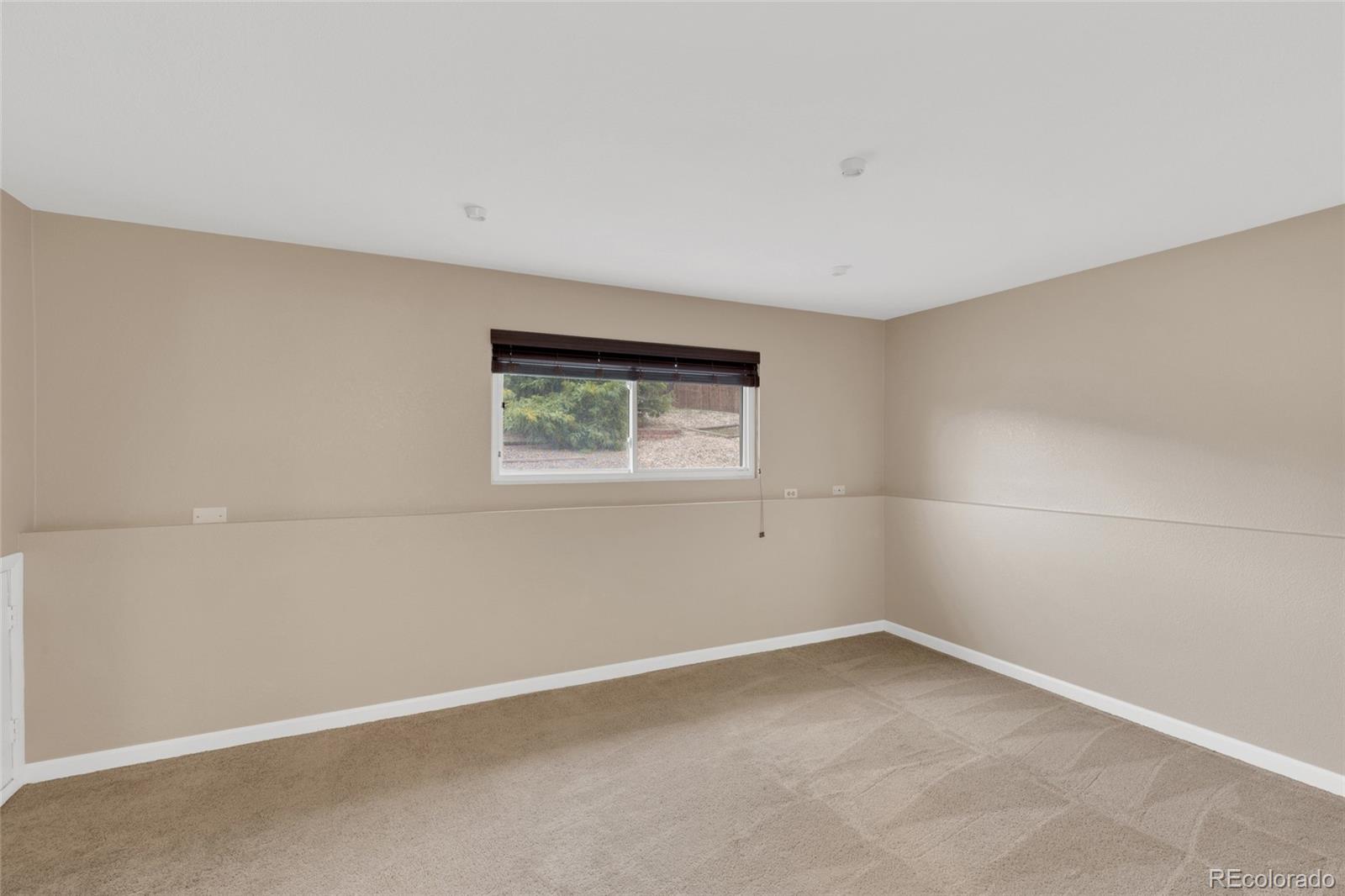 MLS Image #14 for 1706 s memphis street,aurora, Colorado