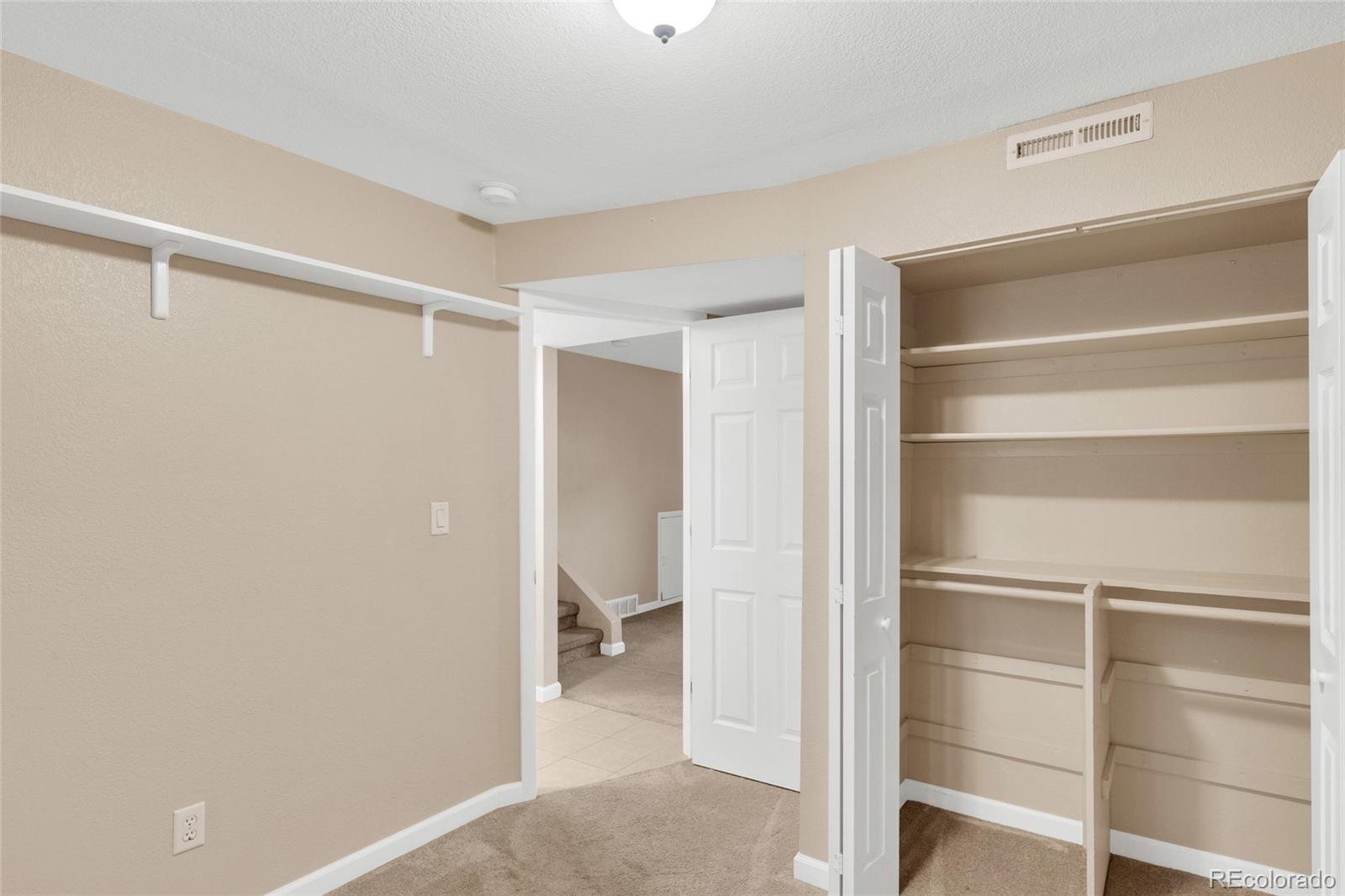 MLS Image #17 for 1706 s memphis street,aurora, Colorado