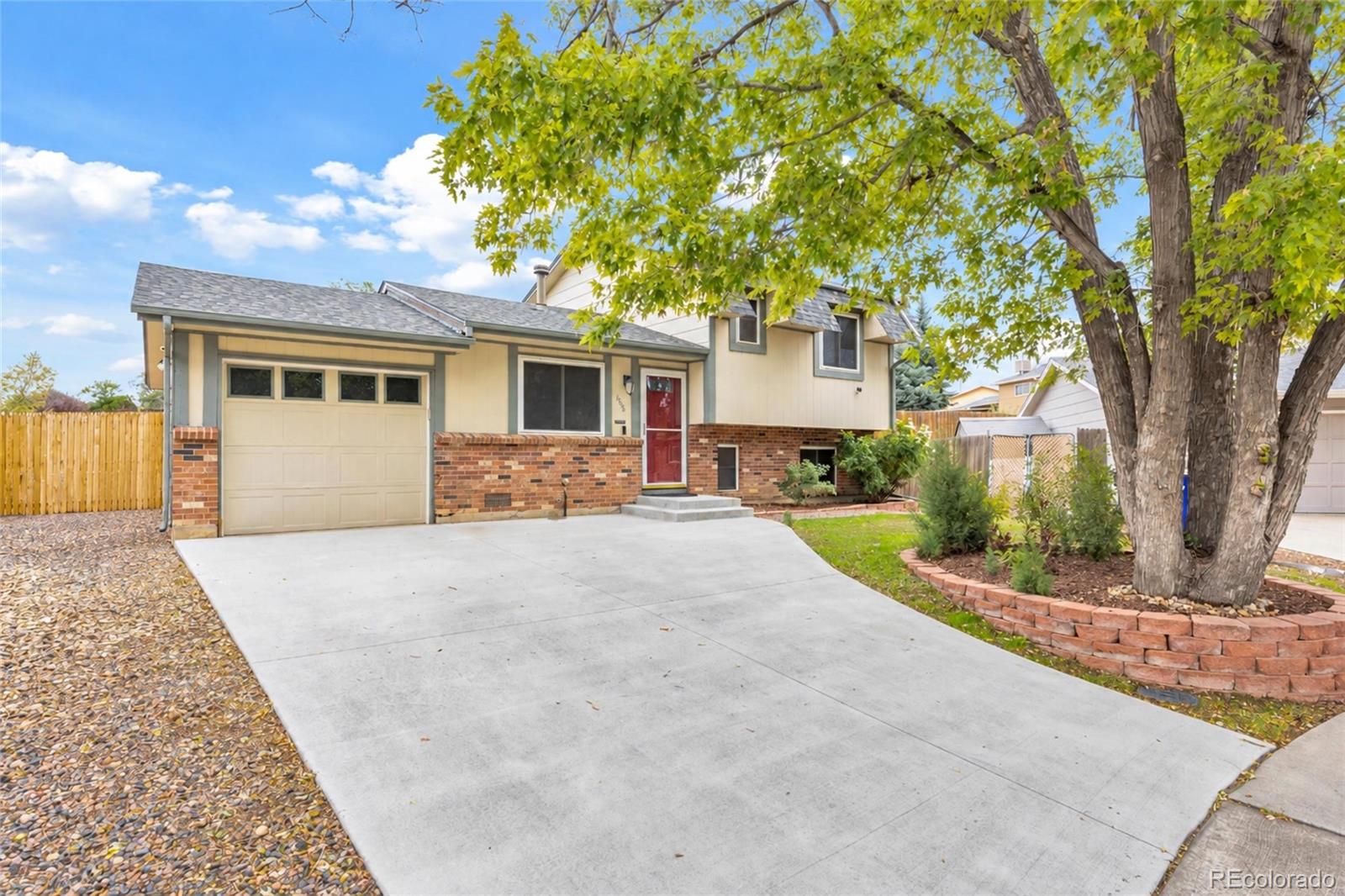 MLS Image #2 for 1706 s memphis street,aurora, Colorado
