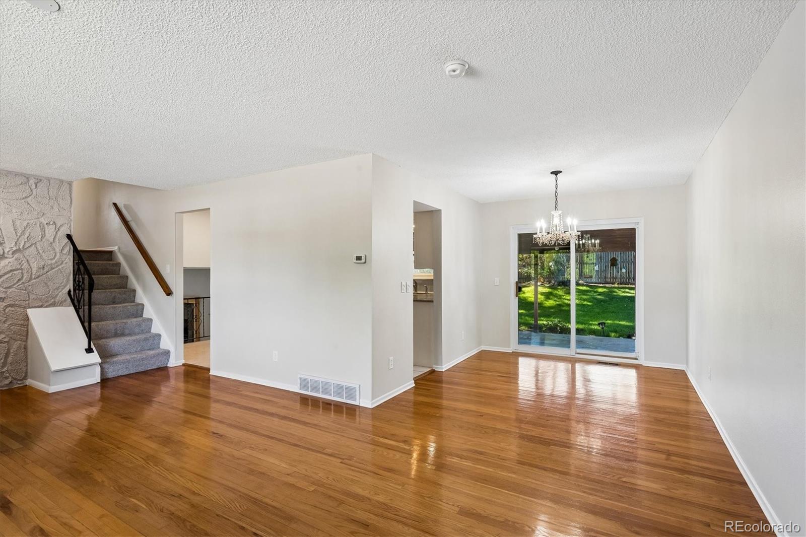 MLS Image #4 for 9984 w maryland drive,lakewood, Colorado