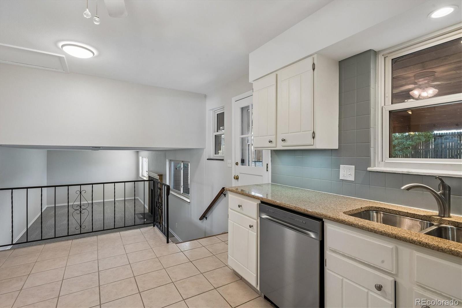 MLS Image #6 for 9984 w maryland drive,lakewood, Colorado