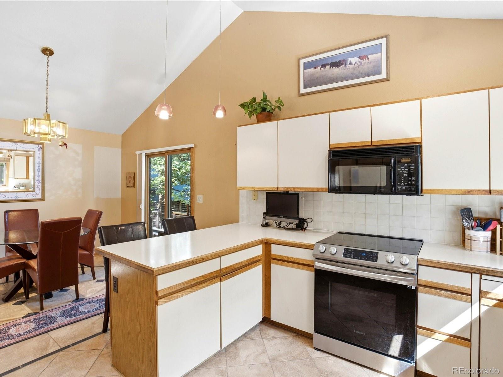 MLS Image #11 for 5527  stonewall place,boulder, Colorado