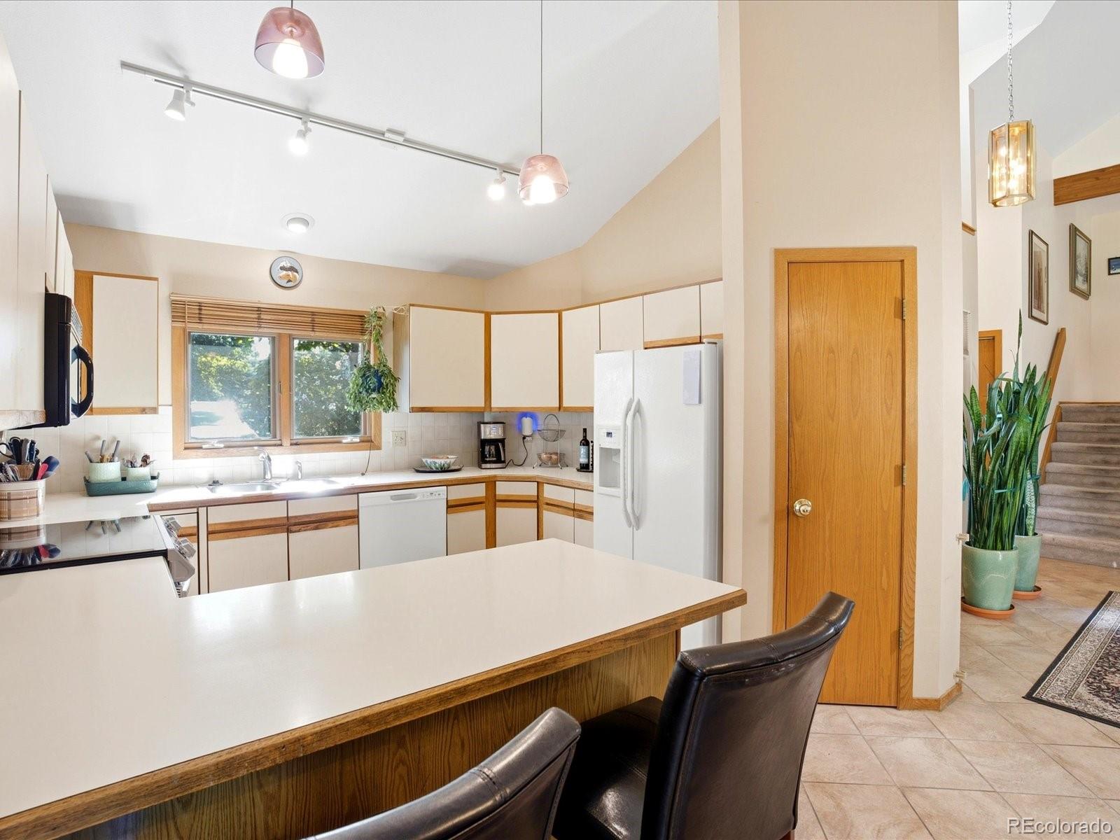 MLS Image #12 for 5527  stonewall place,boulder, Colorado