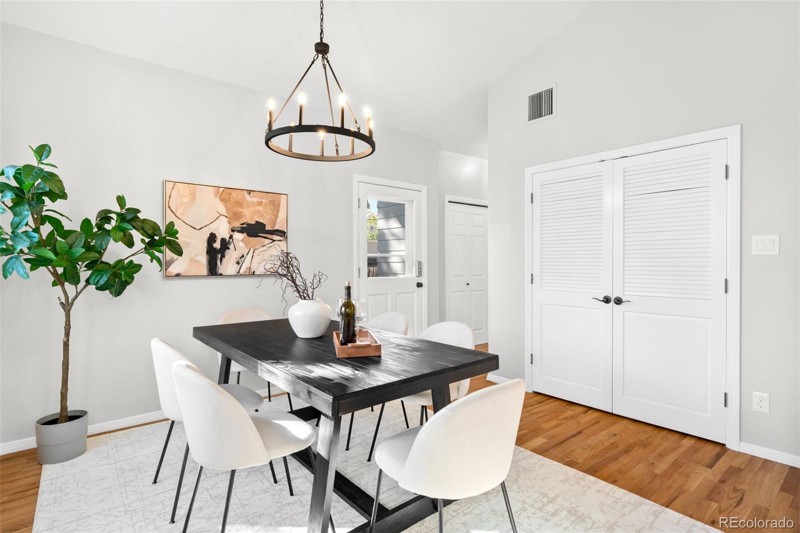 MLS Image #13 for 3321 s eudora street,denver, Colorado