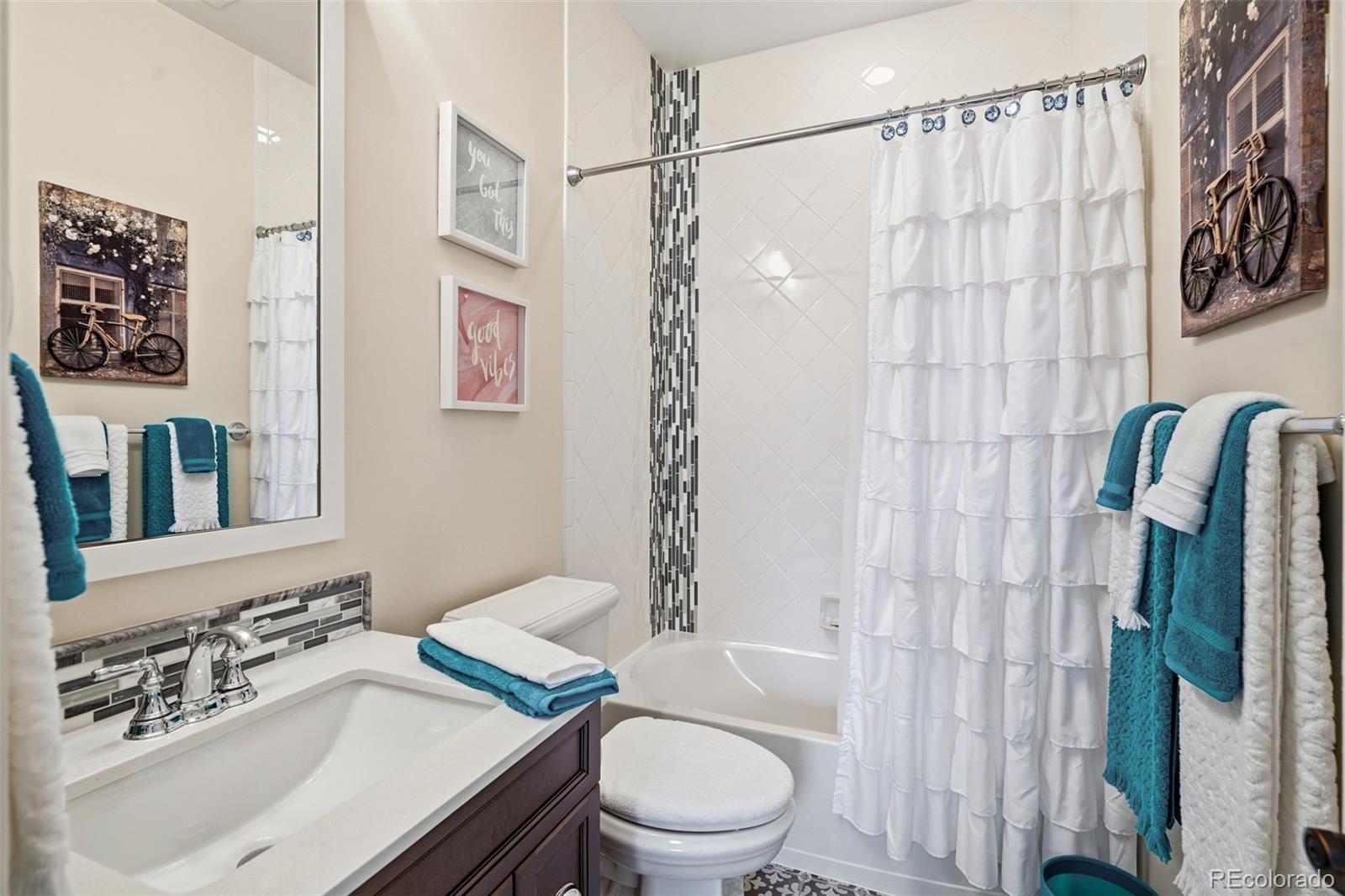 MLS Image #20 for 5881 n beeler street,denver, Colorado