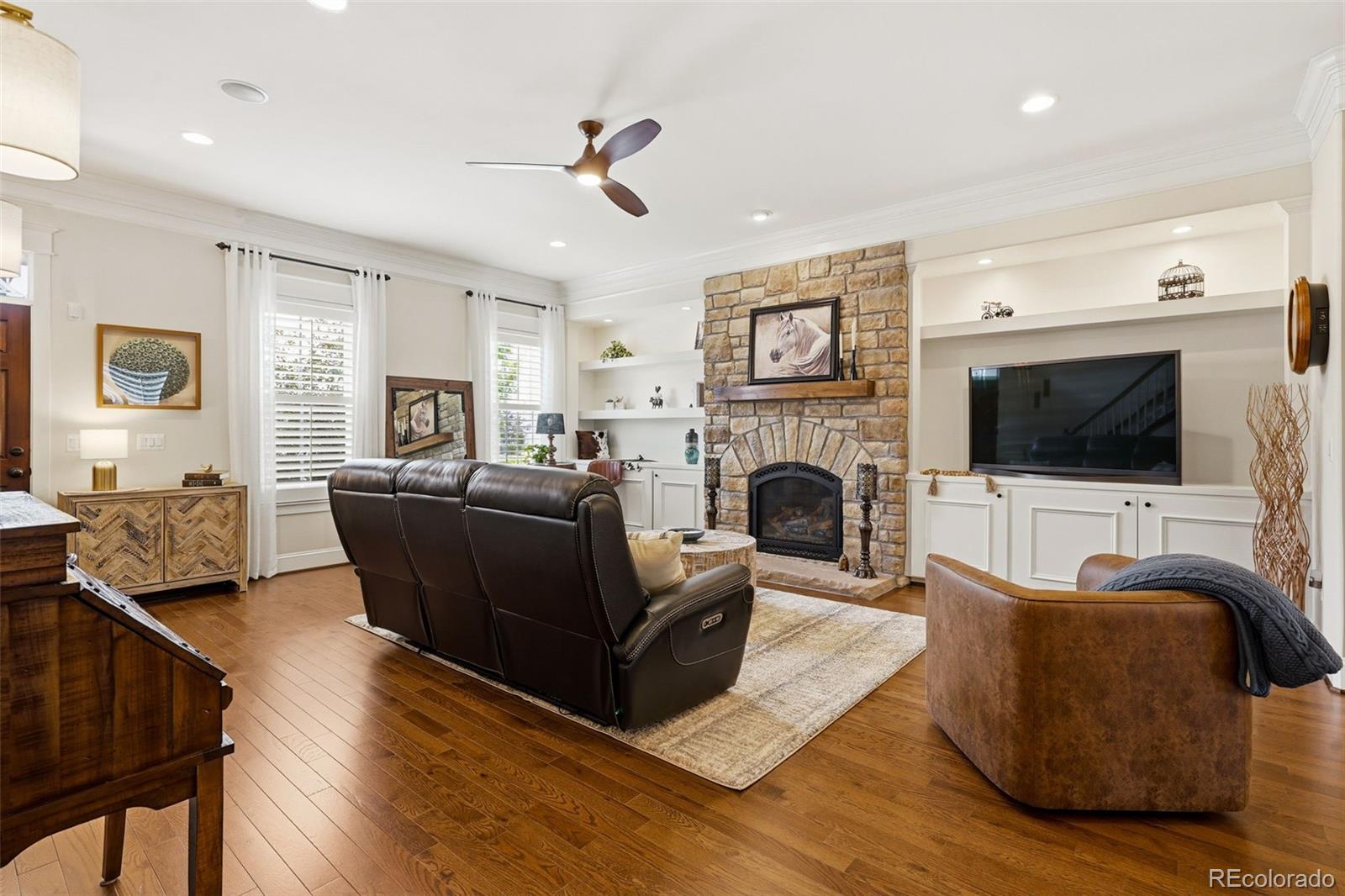 MLS Image #4 for 5881 n beeler street,denver, Colorado