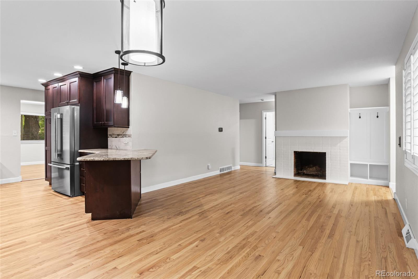 MLS Image #3 for 2845 s gilpin street,denver, Colorado