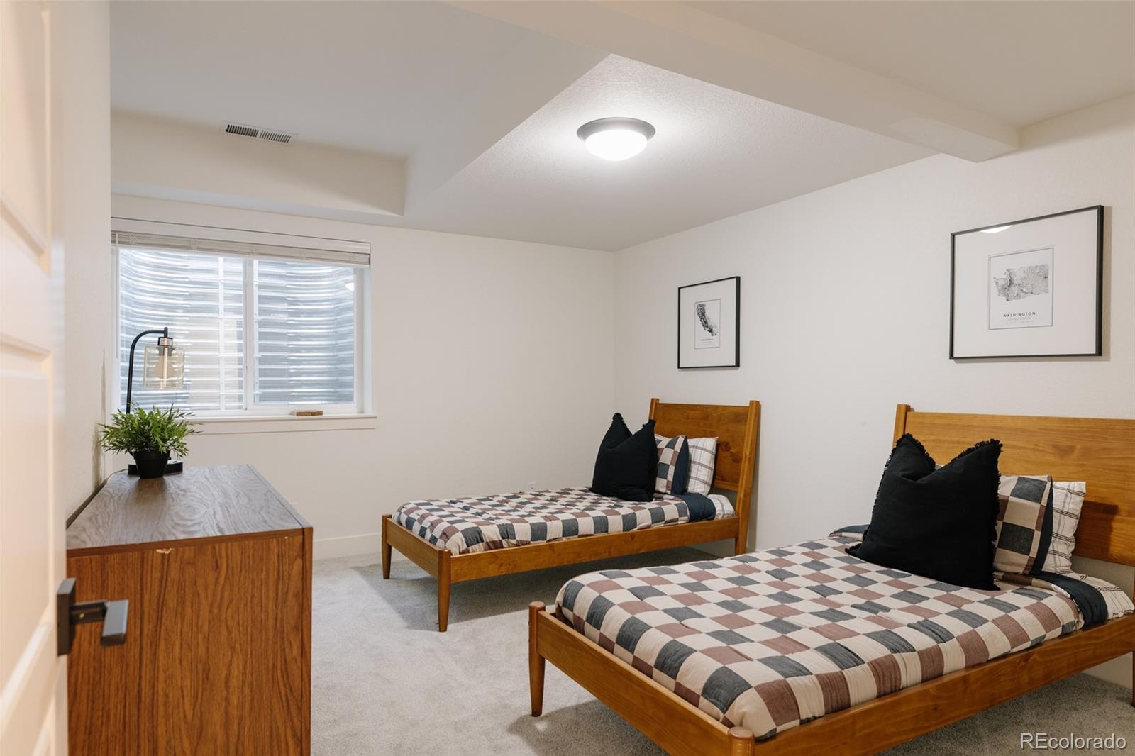 MLS Image #27 for 6327  fulton court,denver, Colorado