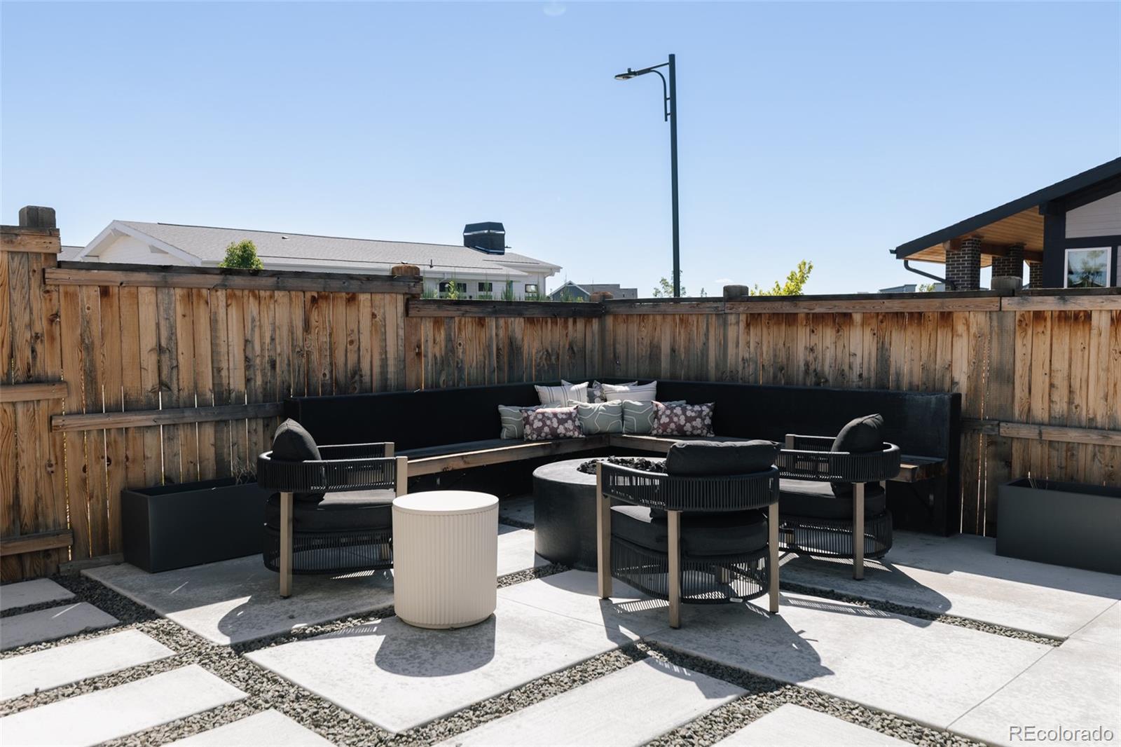 MLS Image #37 for 6327  fulton court,denver, Colorado