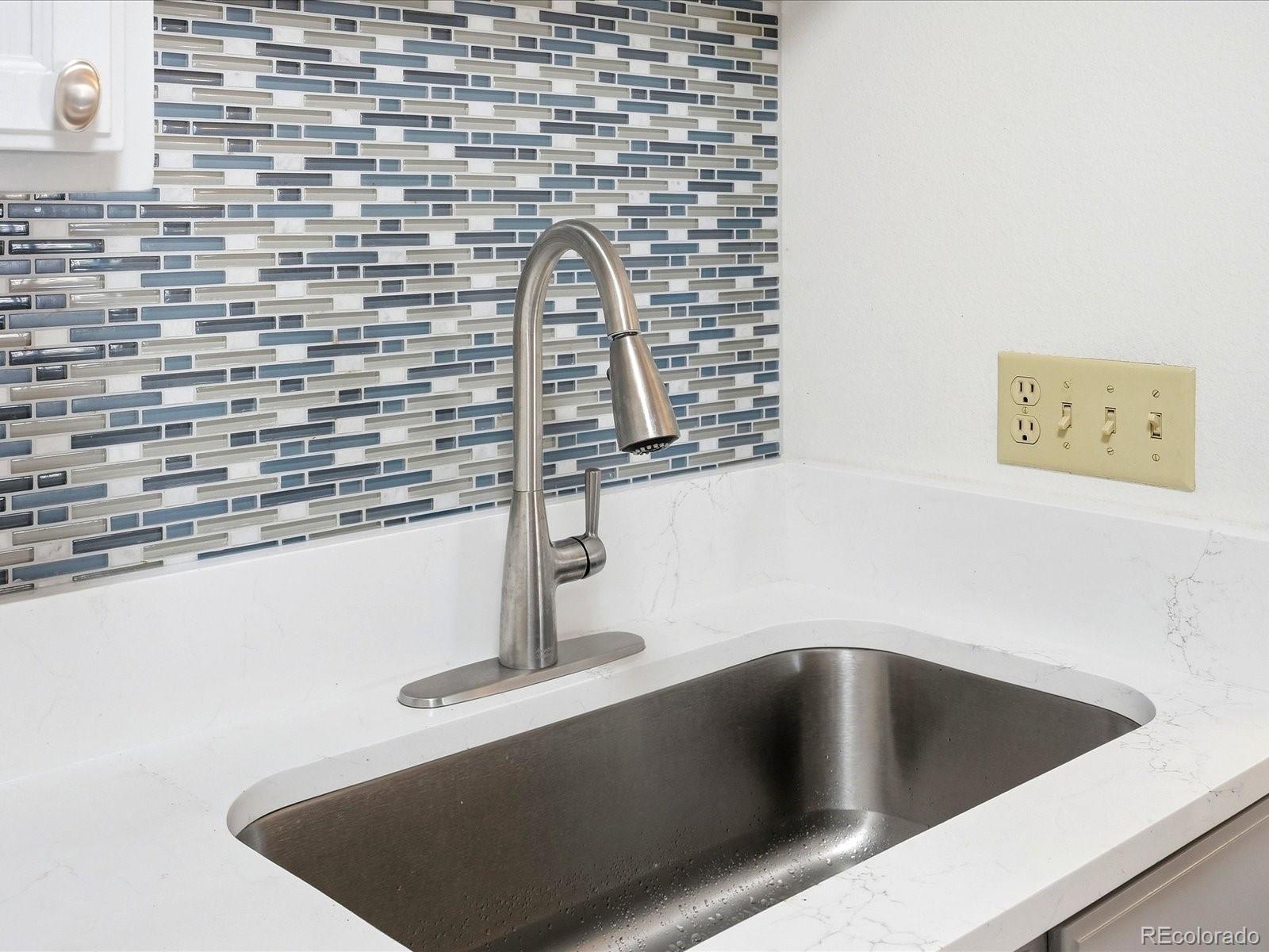 MLS Image #14 for 4654  white rock circle,boulder, Colorado