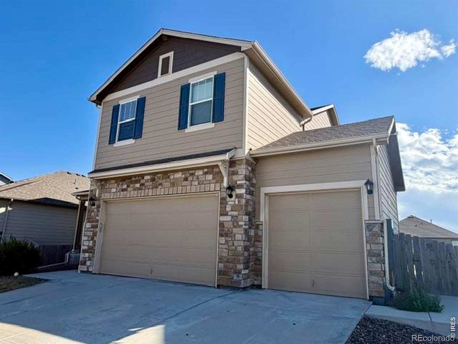 MLS Image #1 for 1675  highfield drive,windsor, Colorado