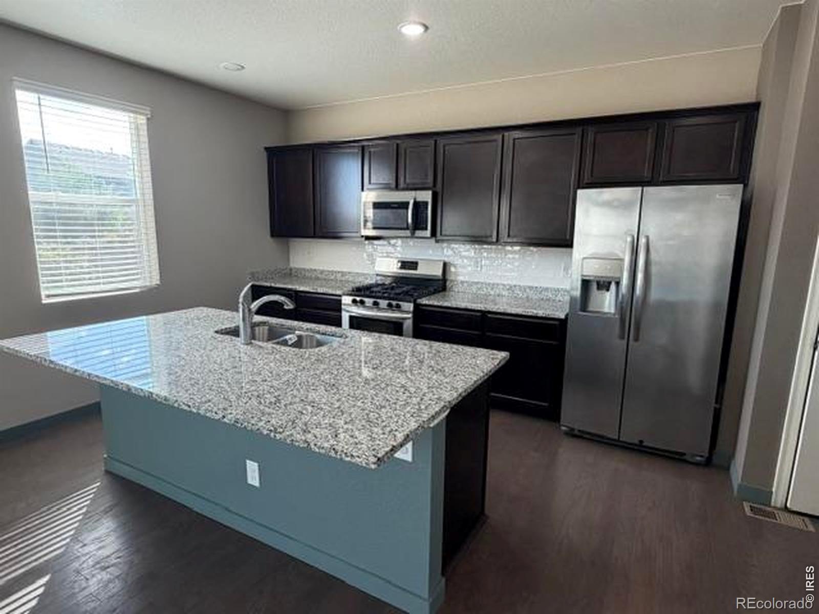 MLS Image #4 for 1675  highfield drive,windsor, Colorado