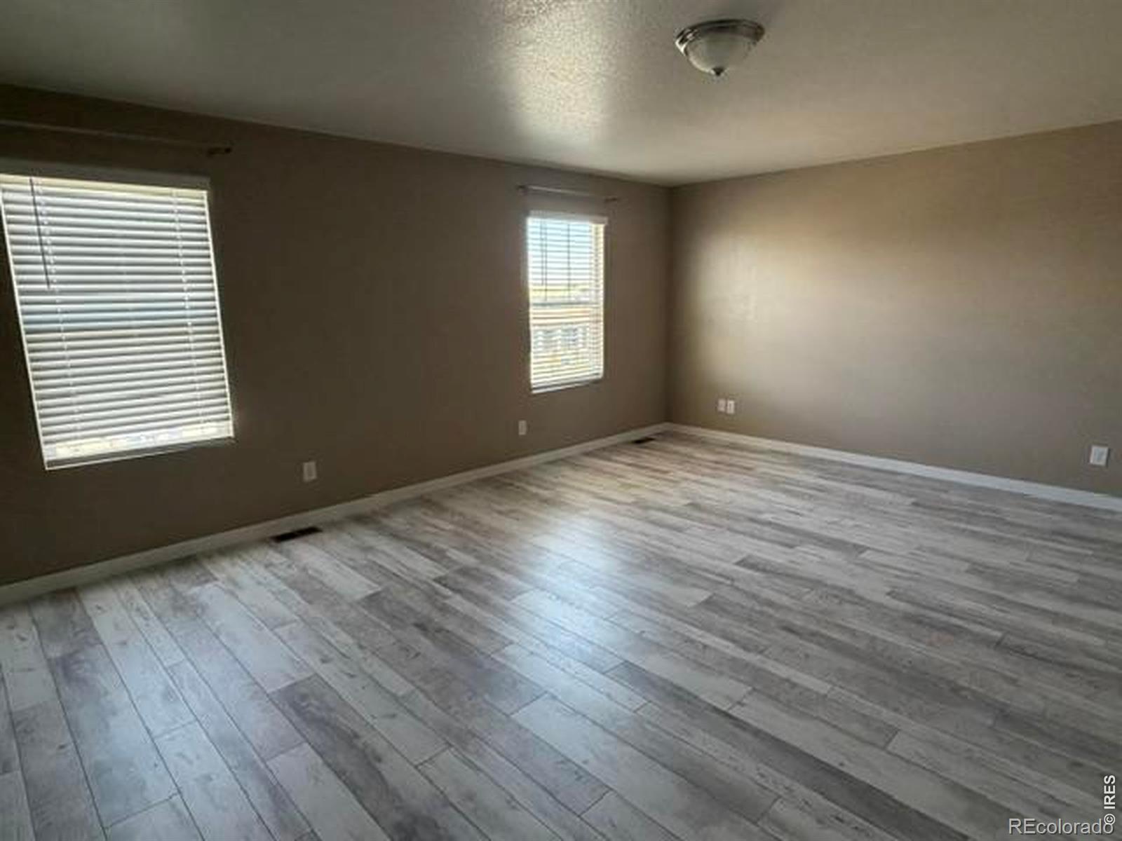 MLS Image #8 for 1675  highfield drive,windsor, Colorado
