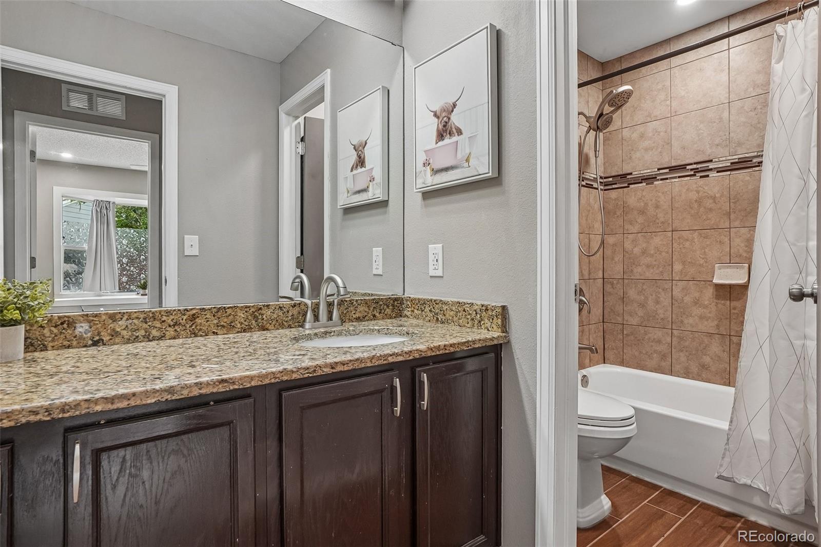 MLS Image #21 for 4974  jasper court,denver, Colorado