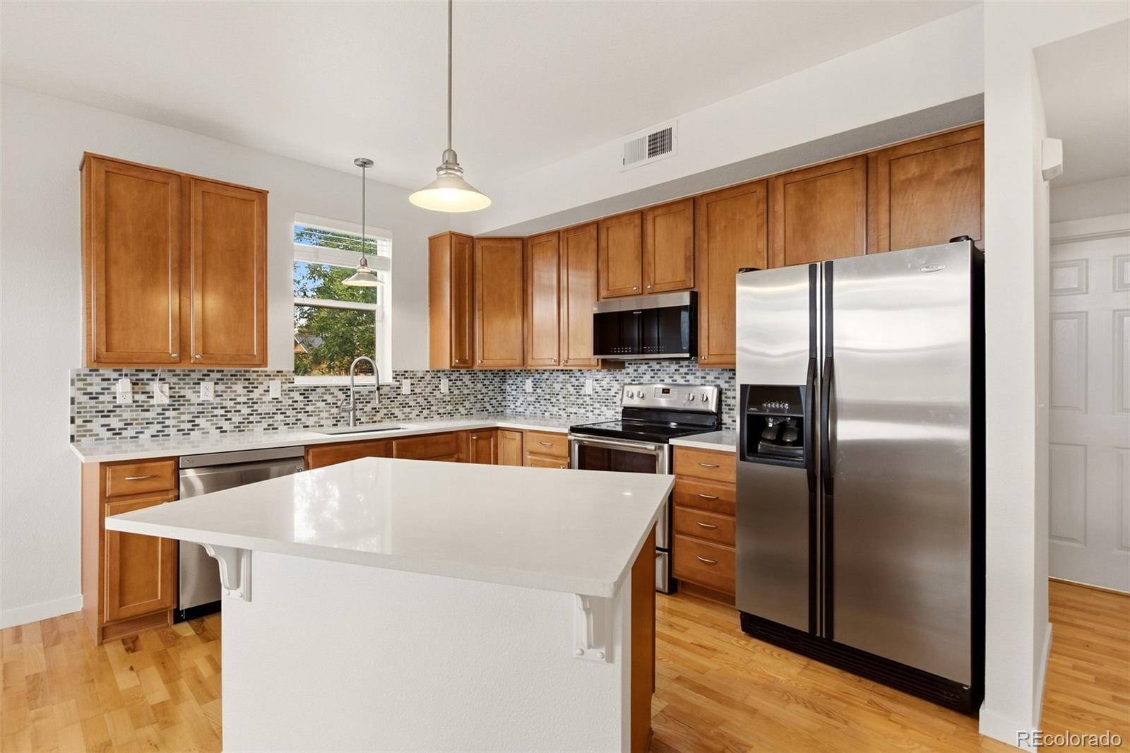 MLS Image #8 for 9901 e 26th avenue,denver, Colorado