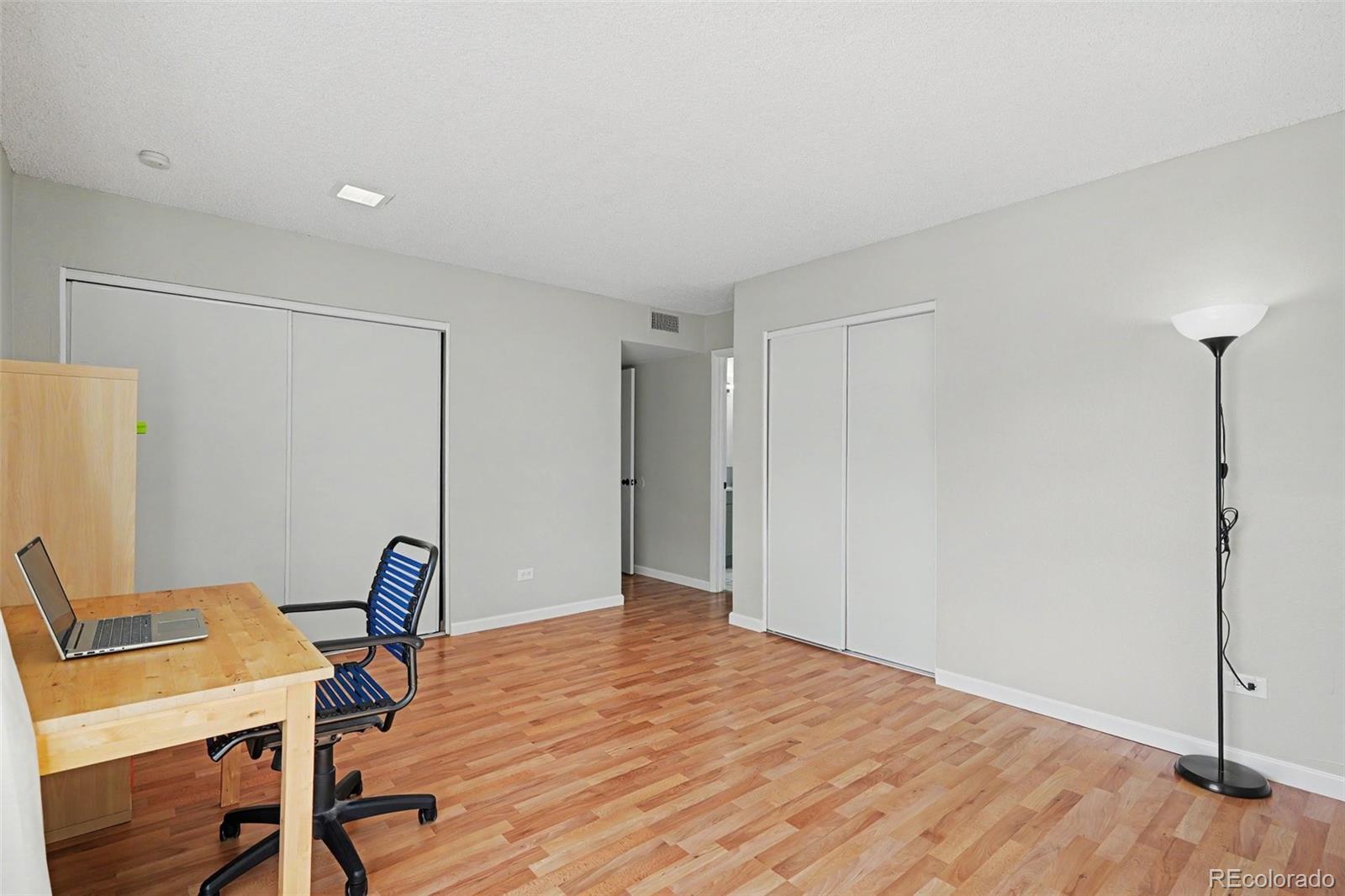 MLS Image #11 for 3343 s monaco street parkway,denver, Colorado