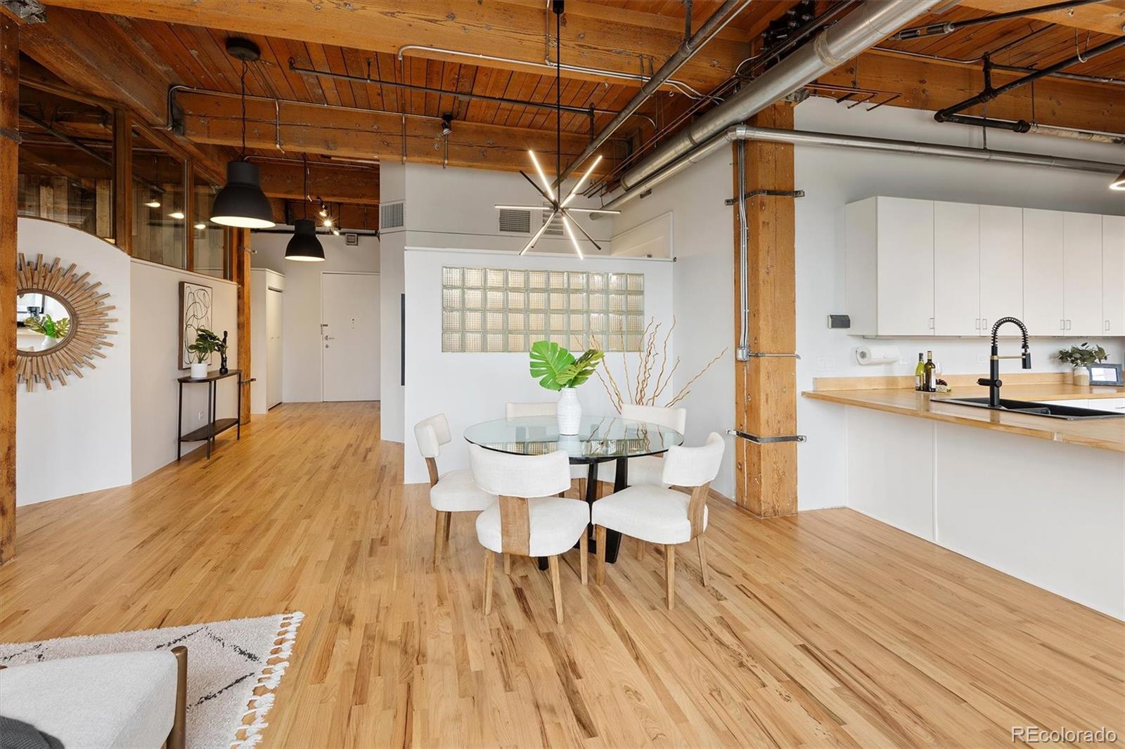 MLS Image #10 for 1616  14th street,denver, Colorado