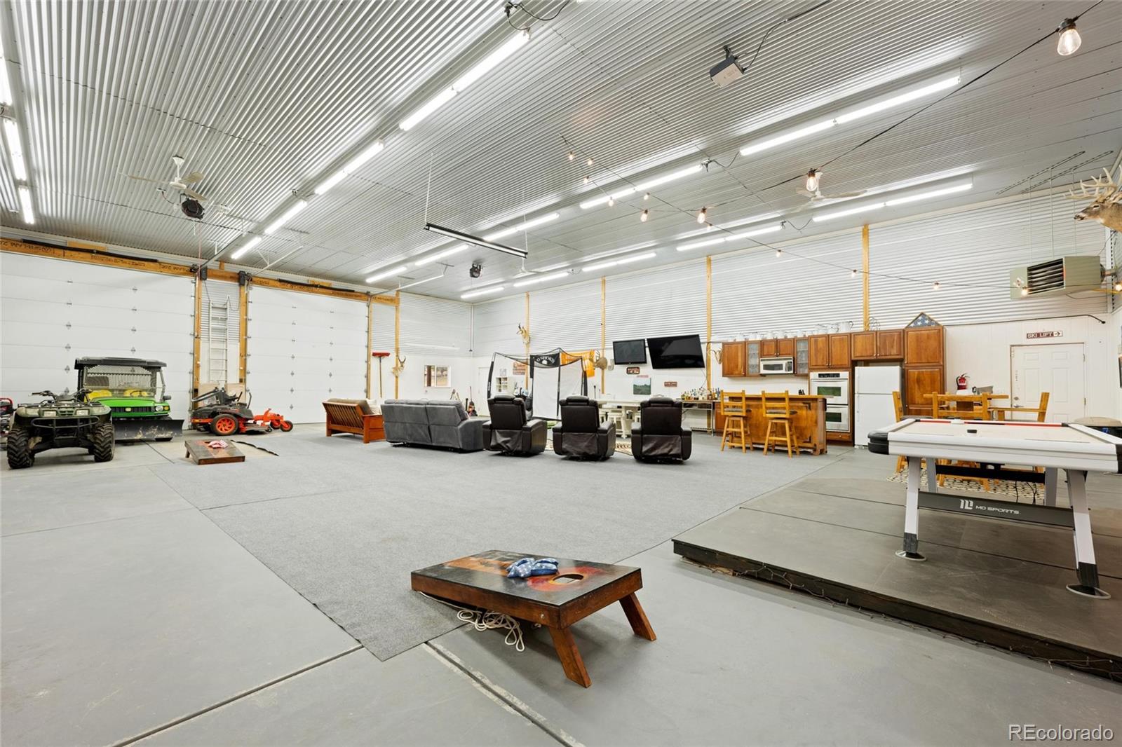 MLS Image #14 for 33495  greystone circle,elizabeth, Colorado