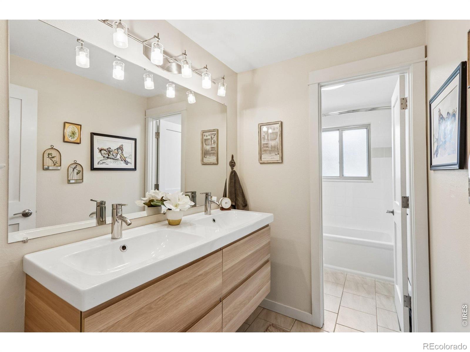 MLS Image #17 for 7922  meadowlake road,niwot, Colorado