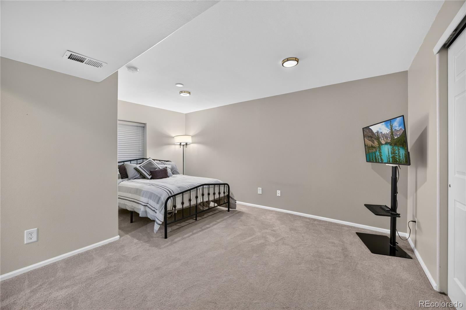 MLS Image #22 for 8942  miners drive,highlands ranch, Colorado