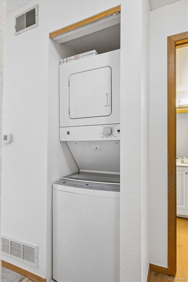 MLS Image #18 for 1311 s cathay court,aurora, Colorado