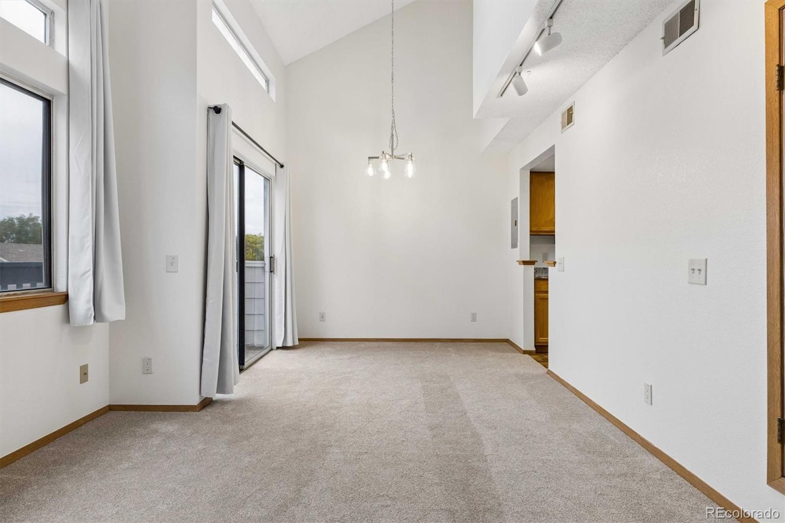 MLS Image #6 for 1311 s cathay court,aurora, Colorado