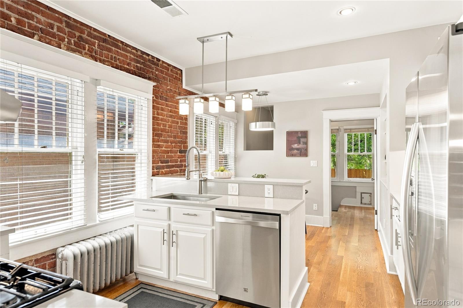 MLS Image #13 for 1011  adams street,denver, Colorado