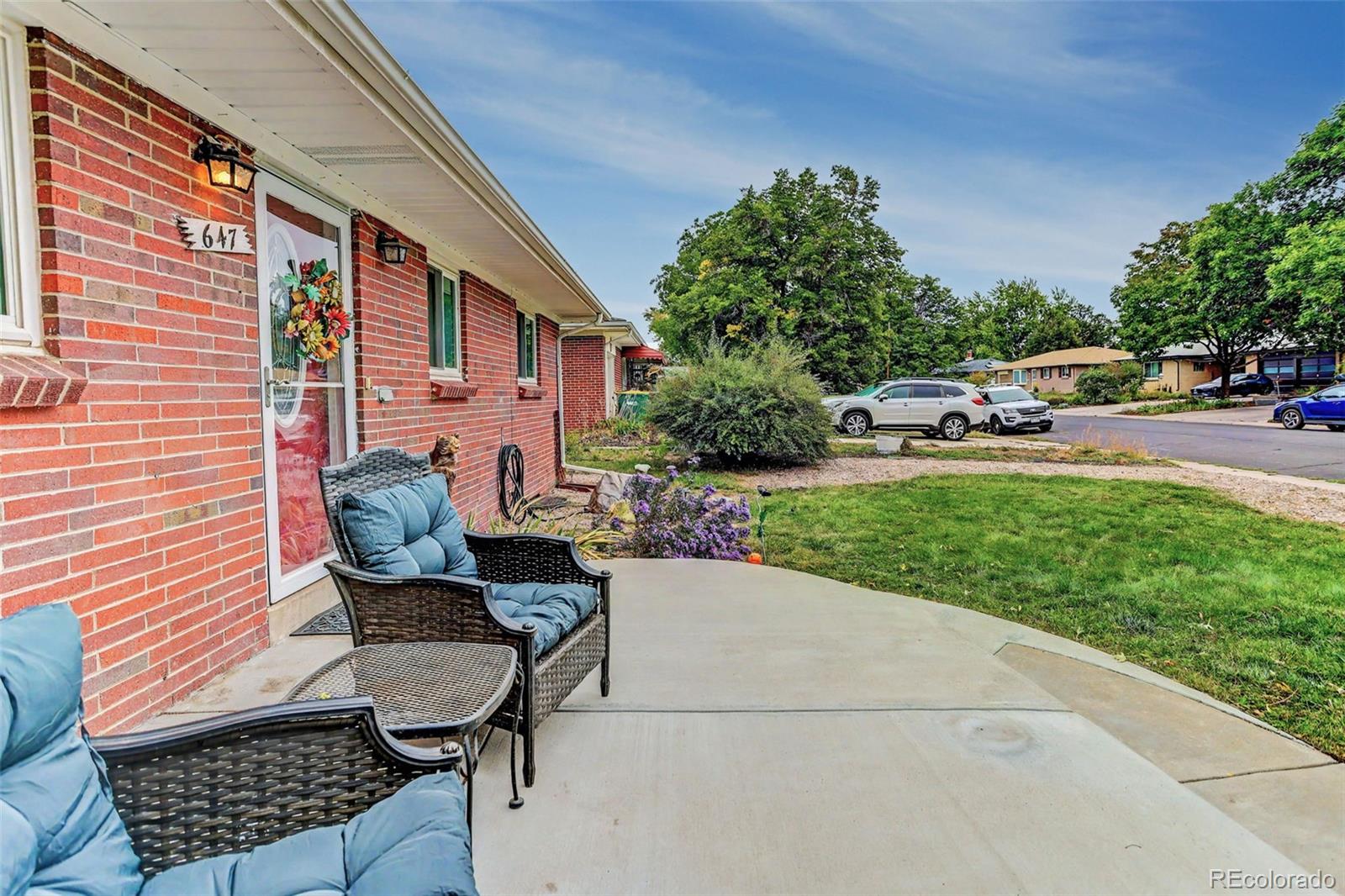 MLS Image #1 for 647 w valleyview avenue,littleton, Colorado